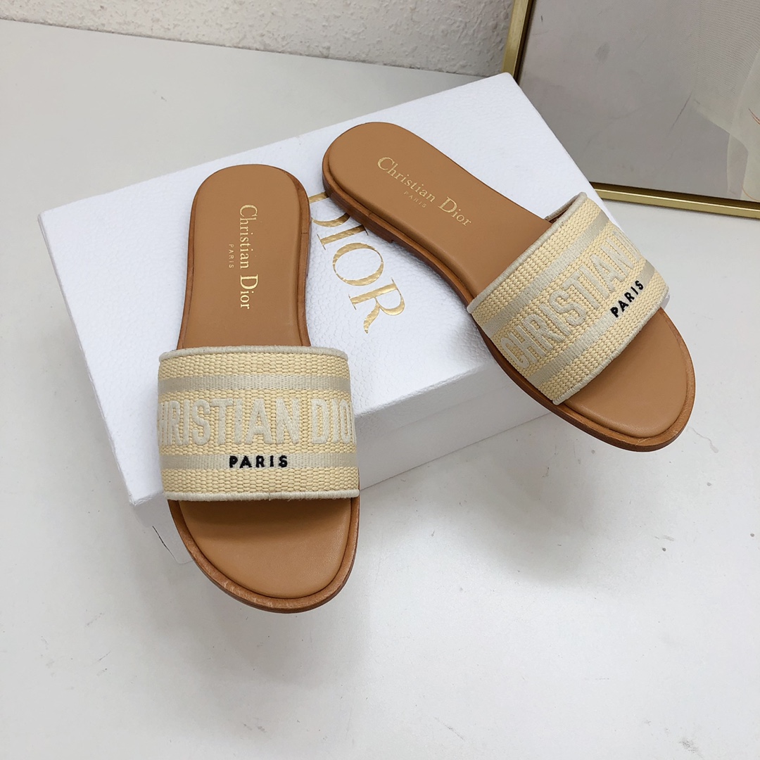 Bagsaaa D10riviera Dway Slide Natural Raffia and White Embroidered Cotton