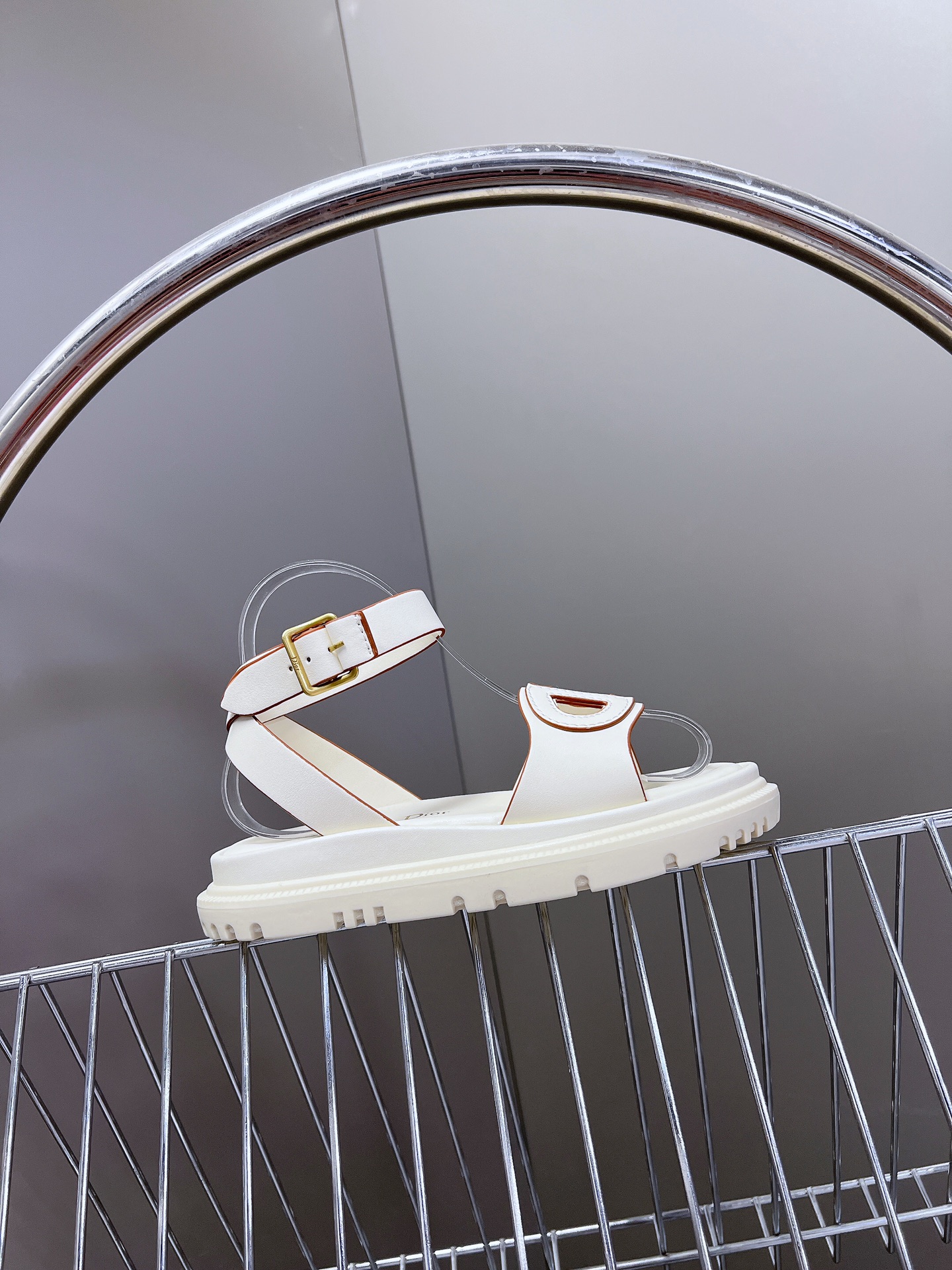 Bagsaaa D10r D-Club Sandal White Calfskin