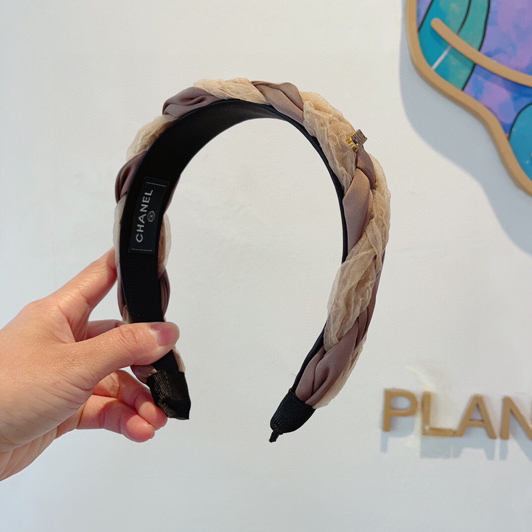 Bagsaaa Ch**el Headband 02