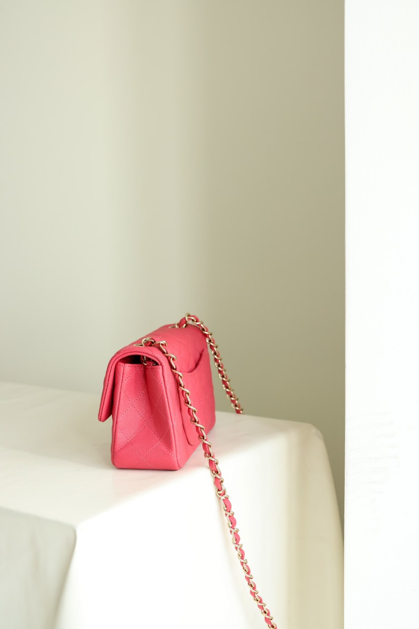 Bagsaaa Ch**el Flap Bag Pink Caviar Gold Hardware - 20cm