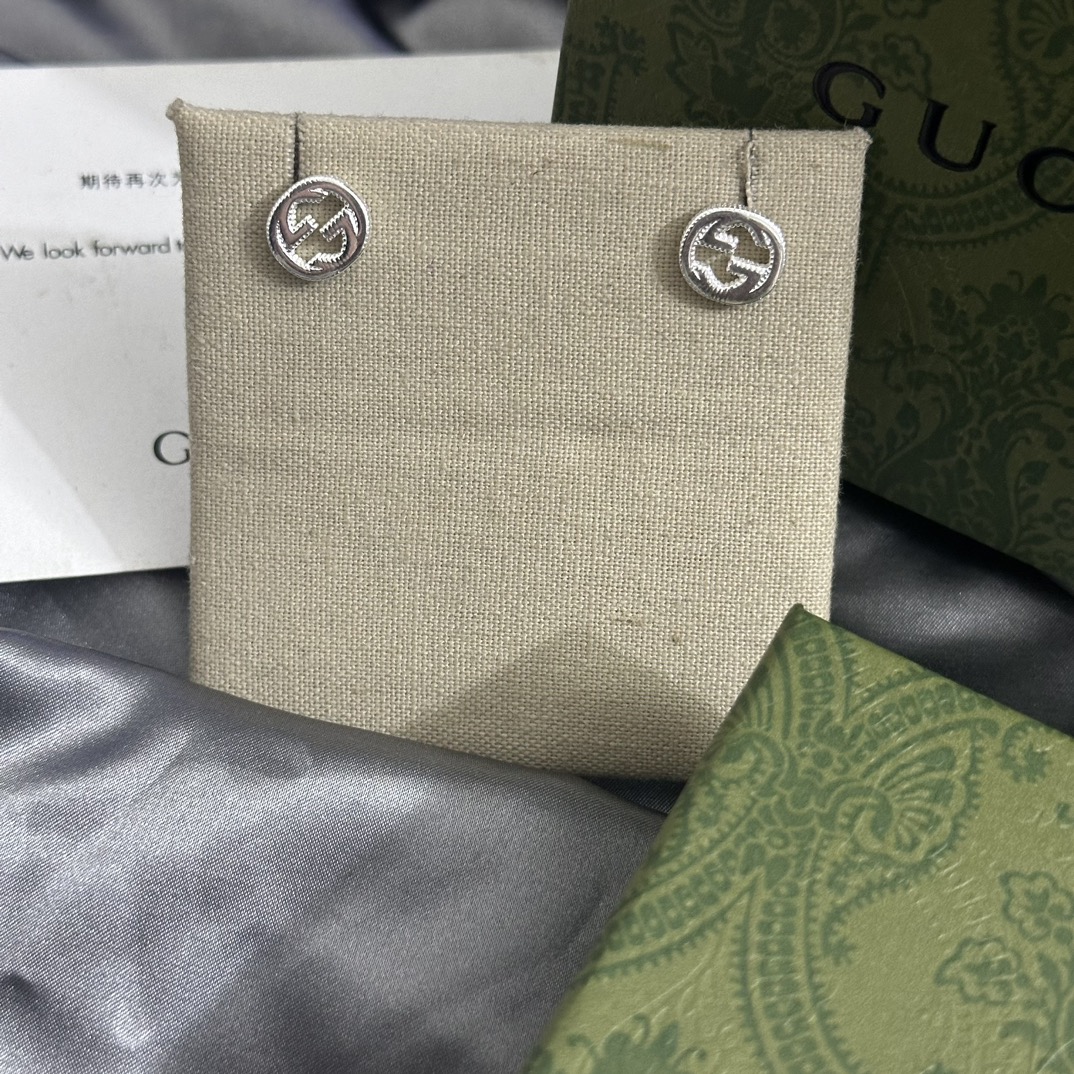 Bagsaaa Gvc*1 Earrings 03