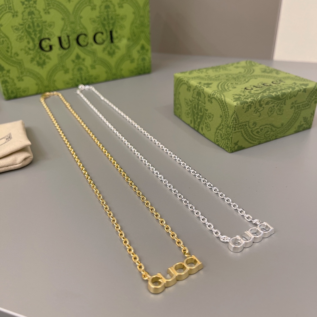 Bagsaaa Gvc*1 Necklace 