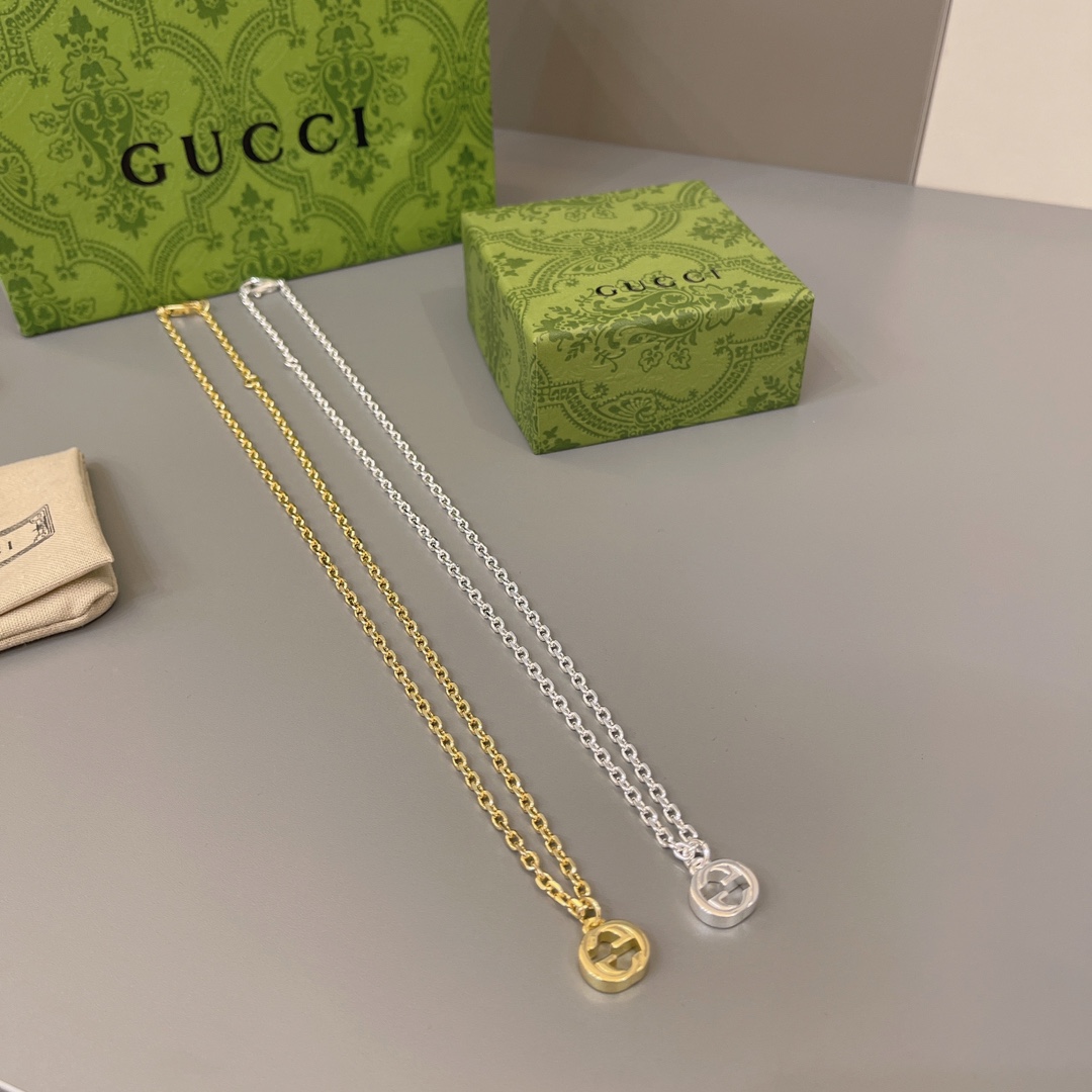 Bagsaaa Gvc*1 Necklace 02