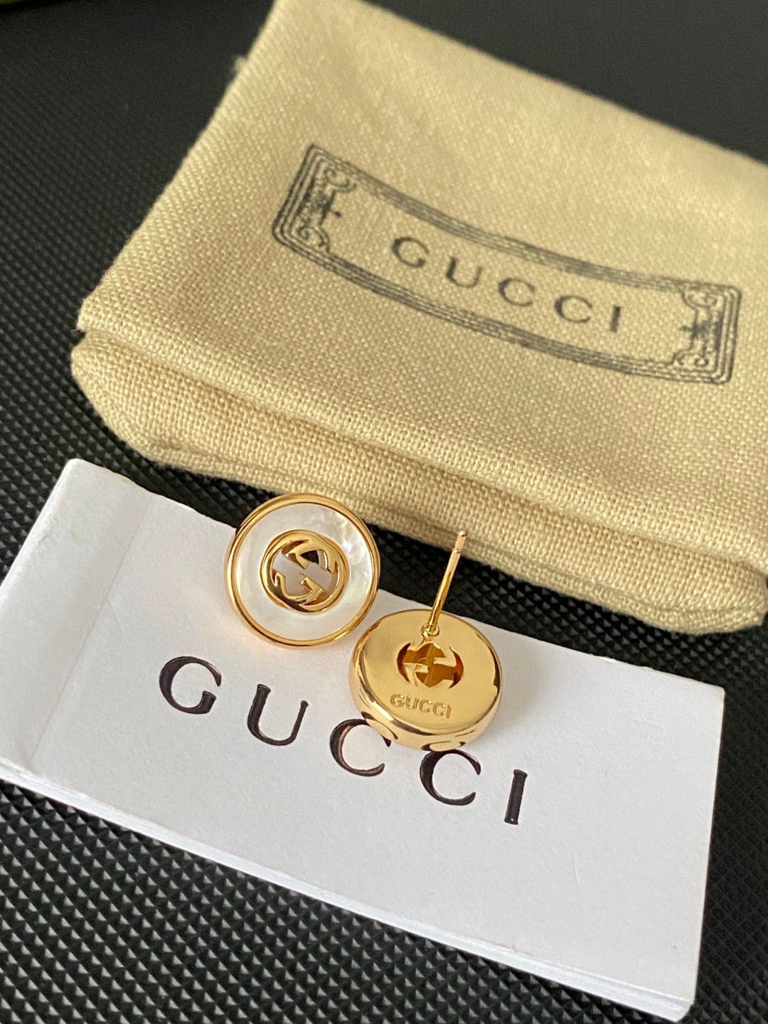 Bagsaaa Gvc*1 Earrings 04