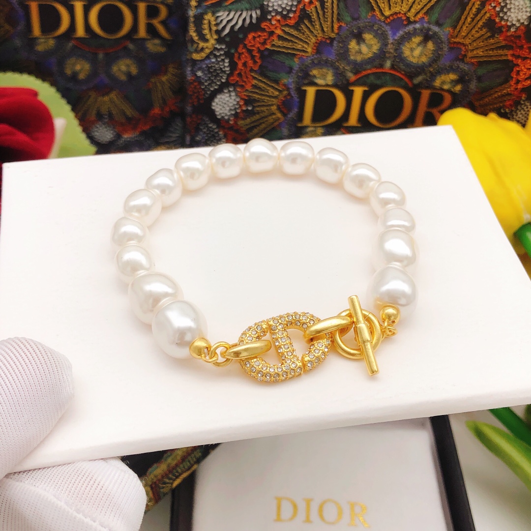 Bagsaaa D10r Bracelet 05