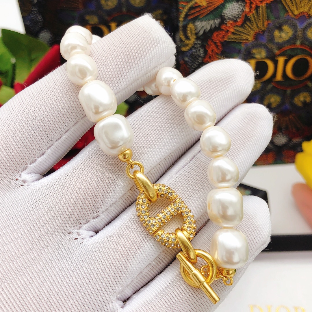 Bagsaaa D10r Bracelet 05