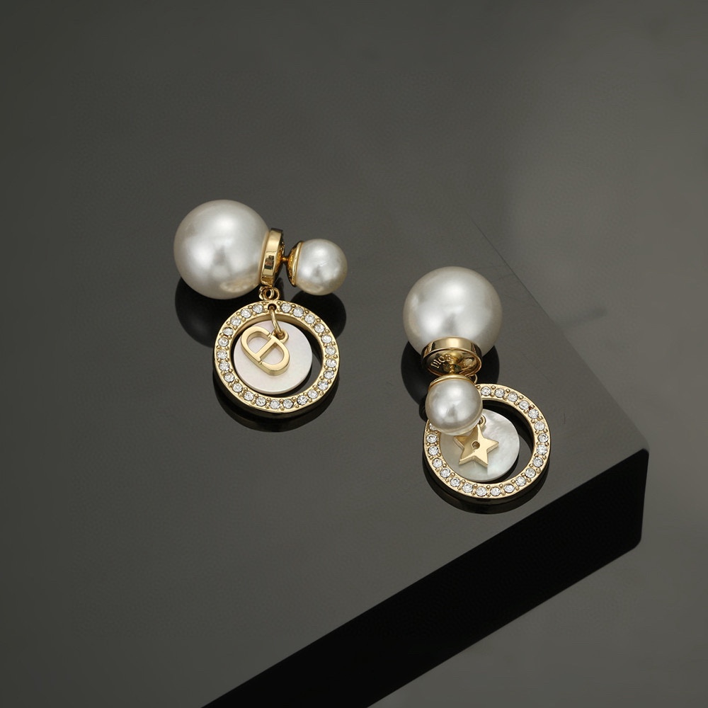 Bagsaaa D10r Earrings 02