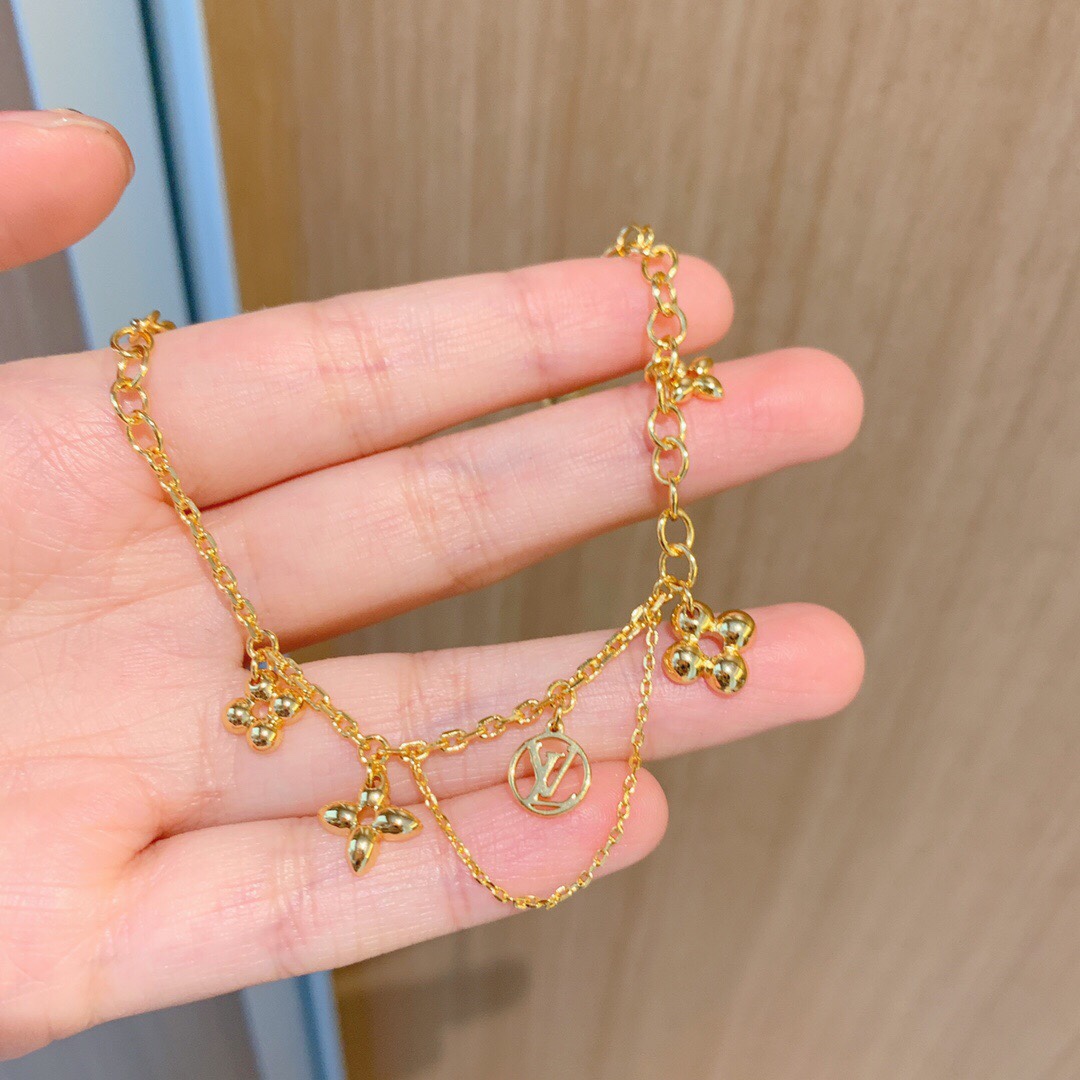 Bagsaaa LV Bracelet 03