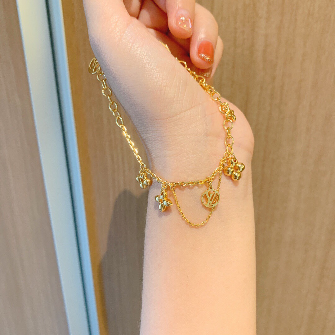 Bagsaaa LV Bracelet 03