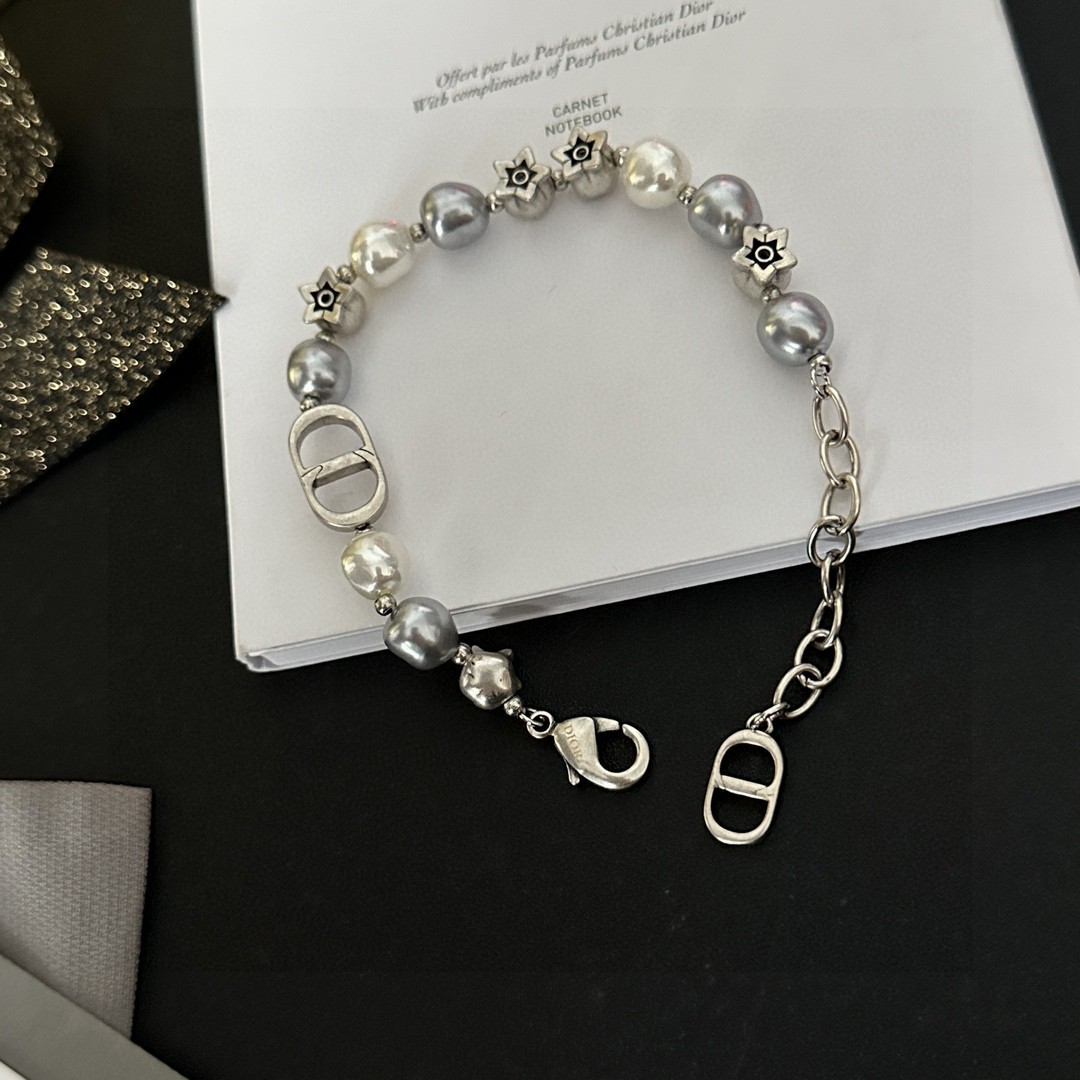 Bagsaaa D10r Bracelet 04