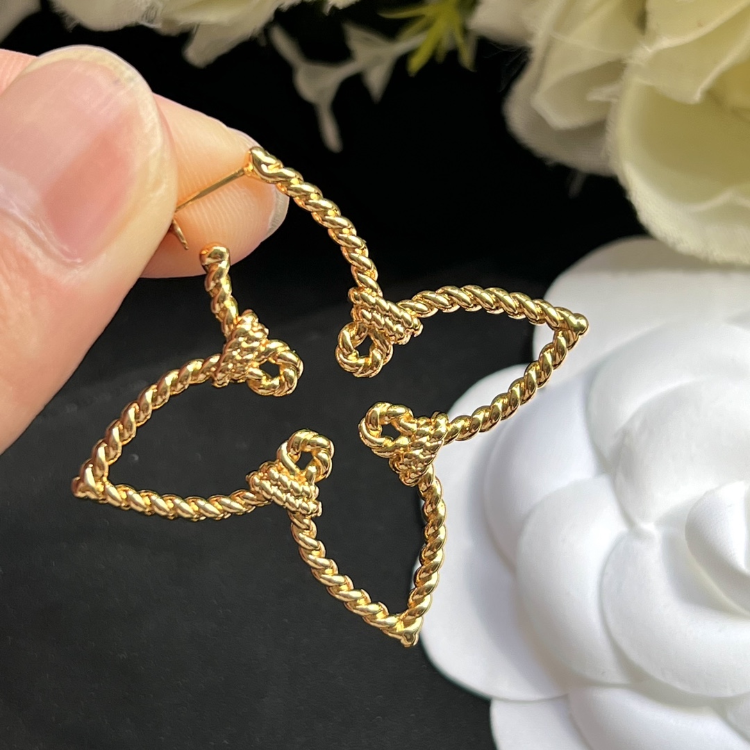 Bagsaaa LV Earrings 04