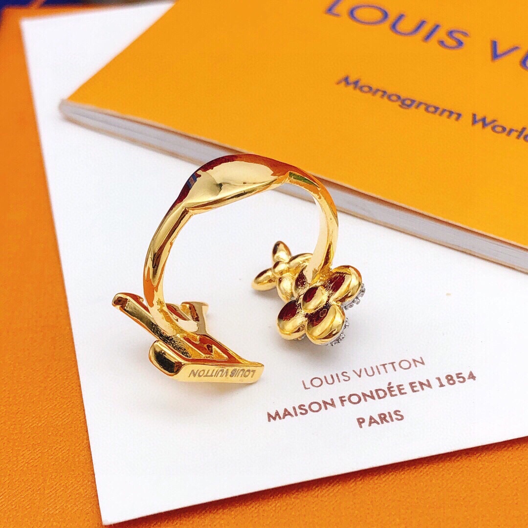 Bagsaaa LV Ring