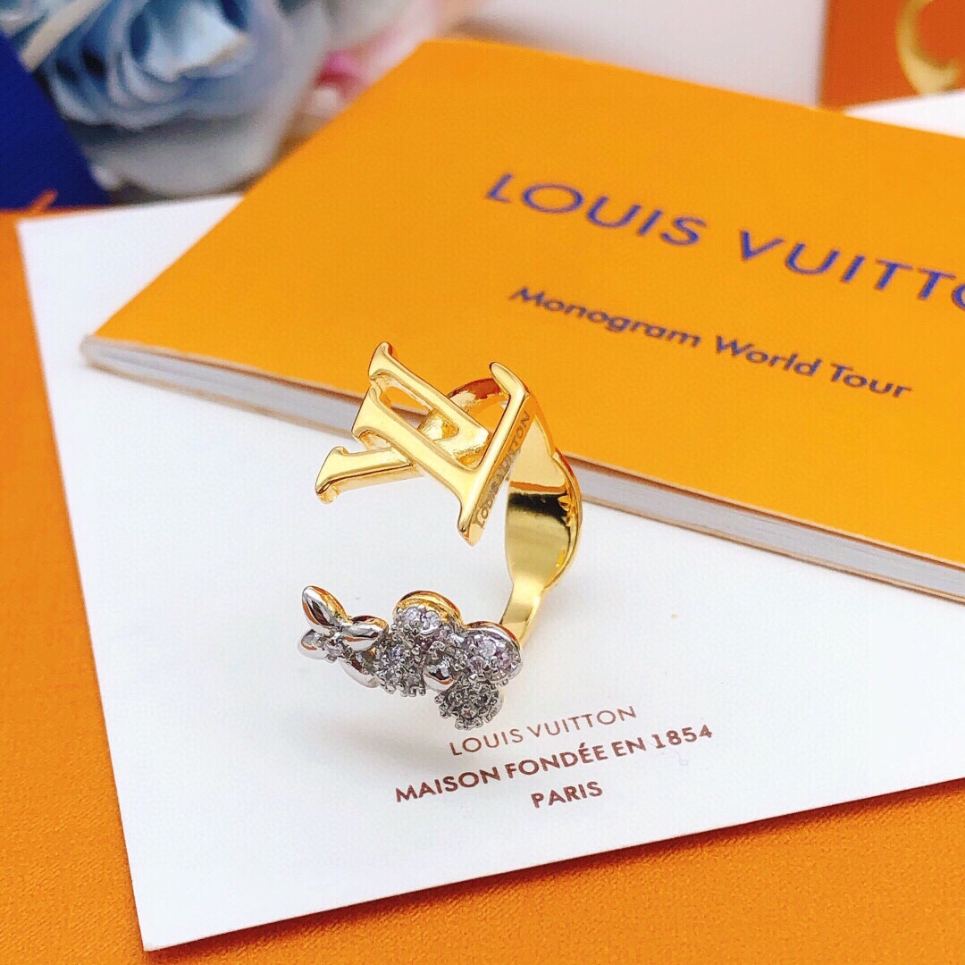 Bagsaaa LV Ring