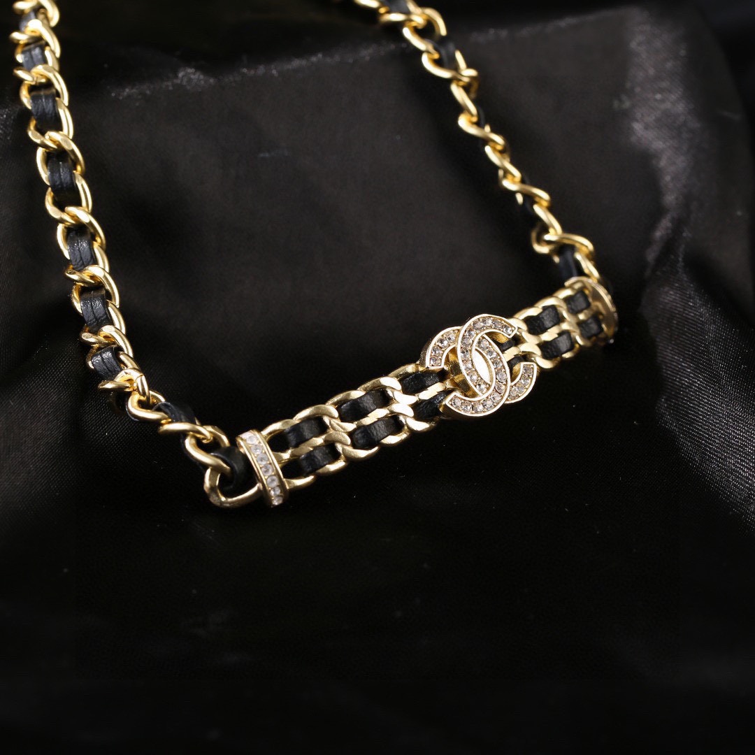 Bagsaaa Ch**el Necklace