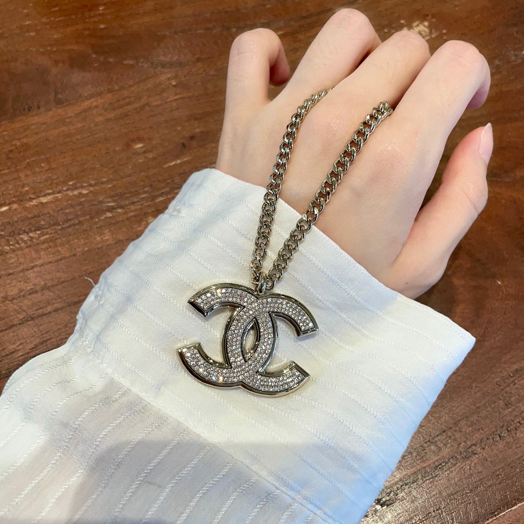 Bagsaaa Ch**el Necklace 01