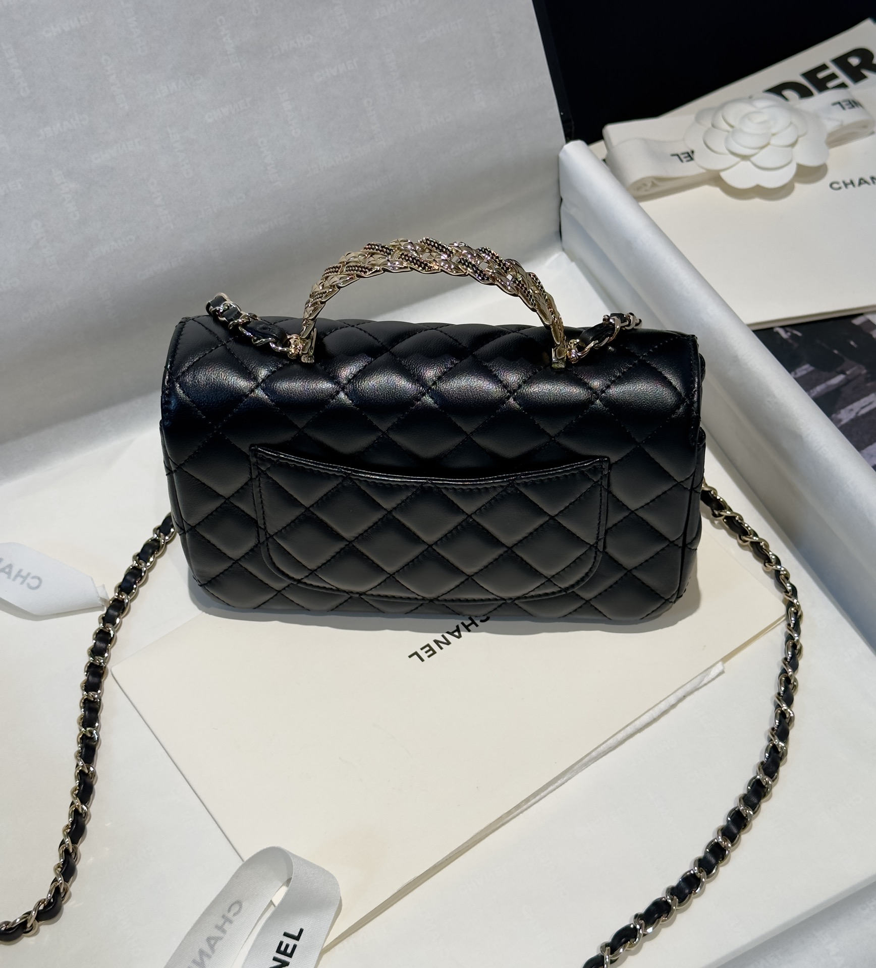 Bagsaaa Ch**el Black Bag With Top Handle - 12x20x6 cm