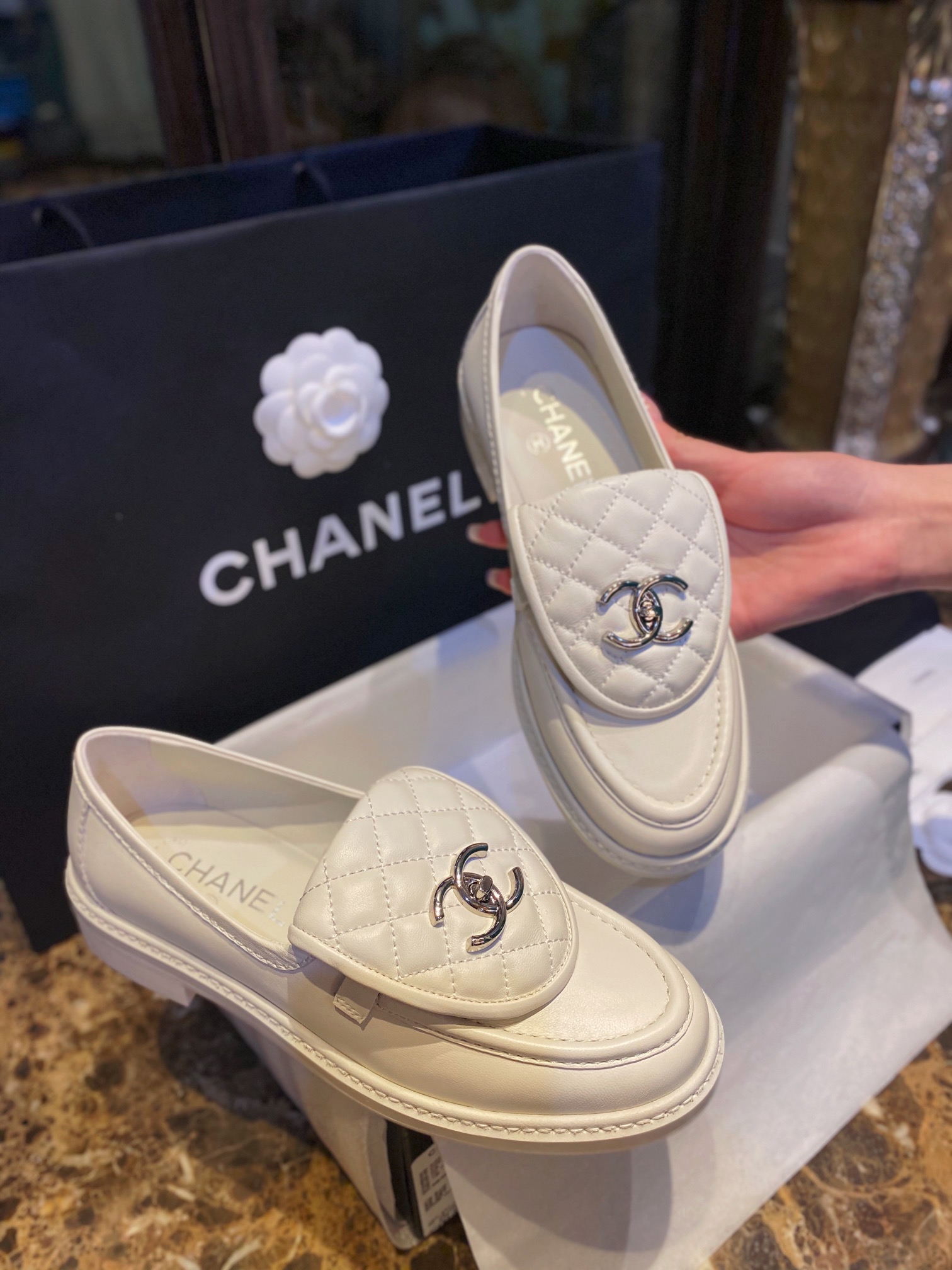 Bagsaaa Ch**el Moccasins White Shoes
