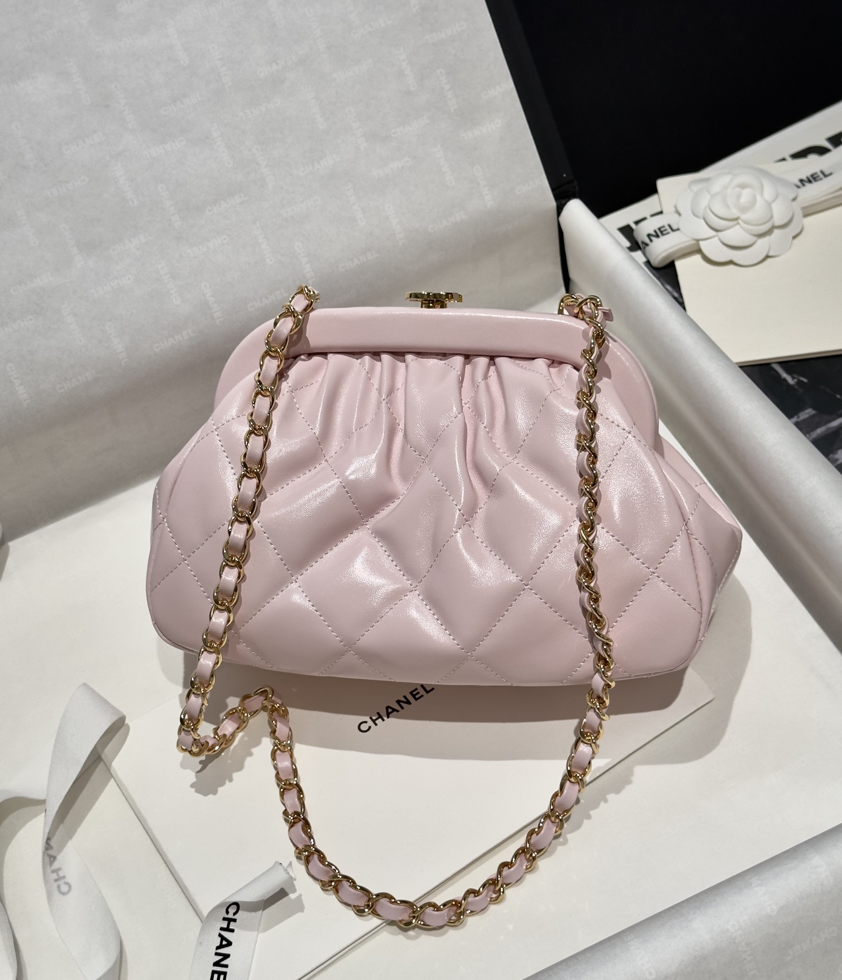 Bagsaaa Ch**el Clutch Lambskin Light Pink AS4717 - 16 × 24 × 8 cm