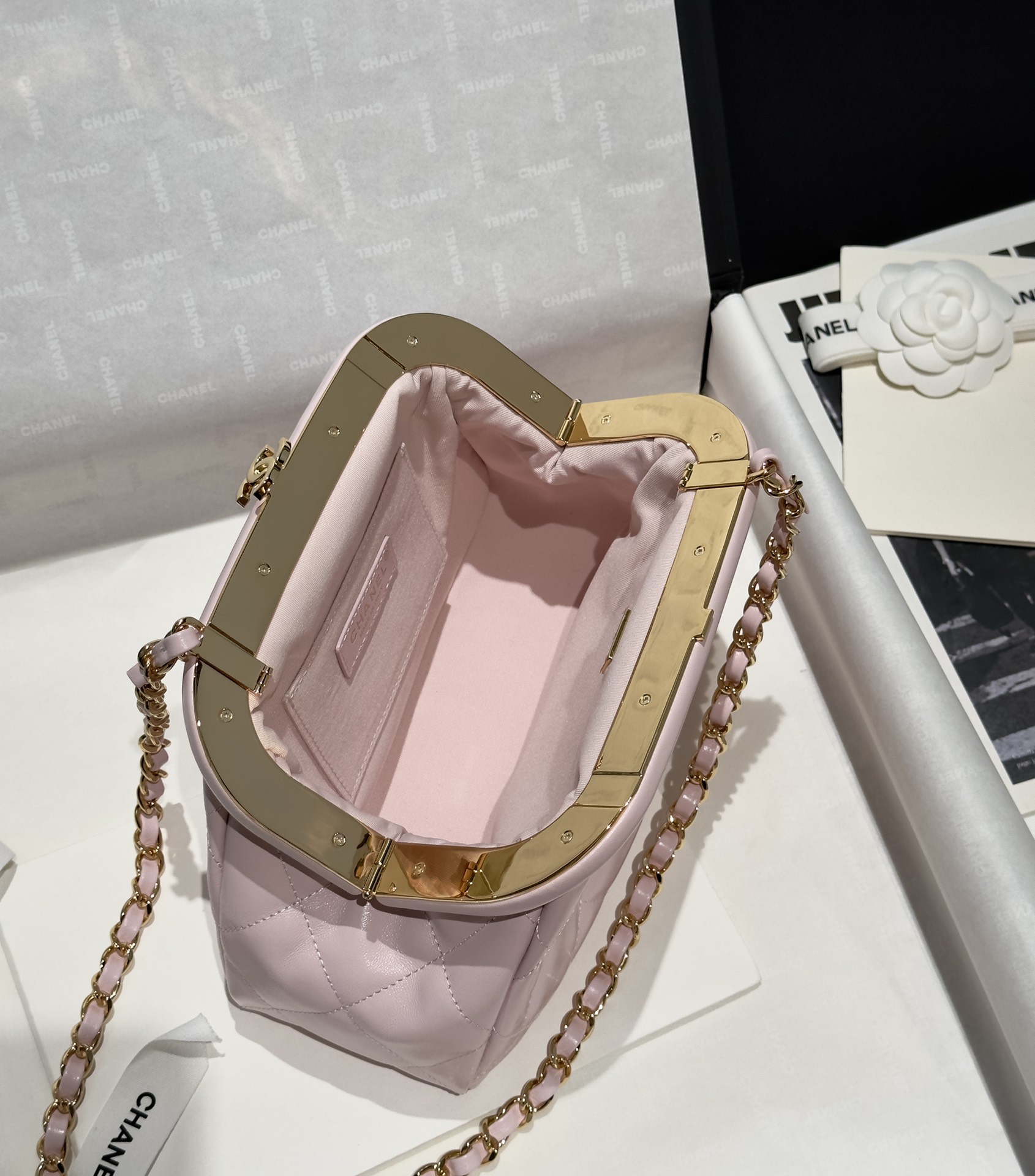 Bagsaaa Ch**el Clutch Lambskin Light Pink AS4717 - 16 × 24 × 8 cm