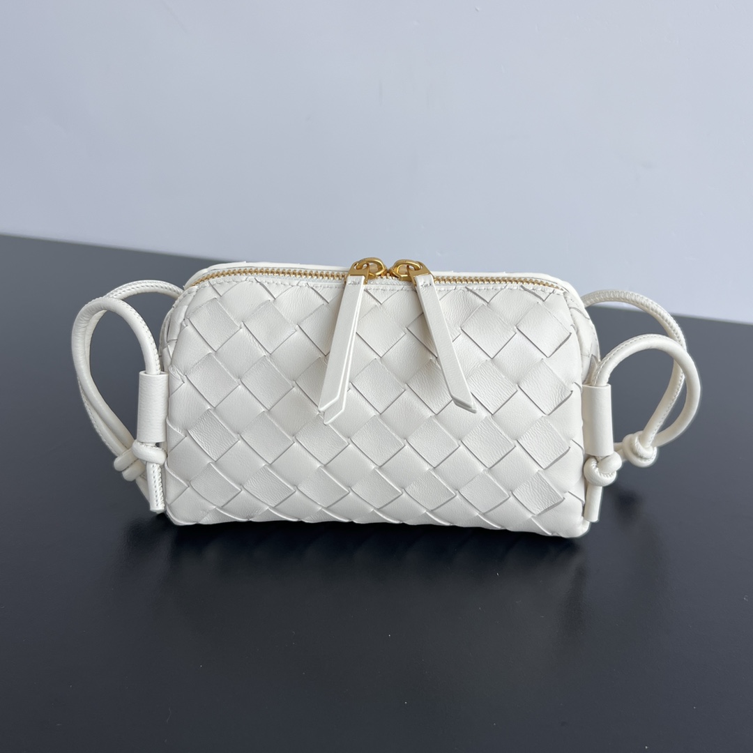 Bagsaaa B0tt*ga Ven*ta Intrecciato Concert Pouch White - 18.5*11.5*8.5 cm