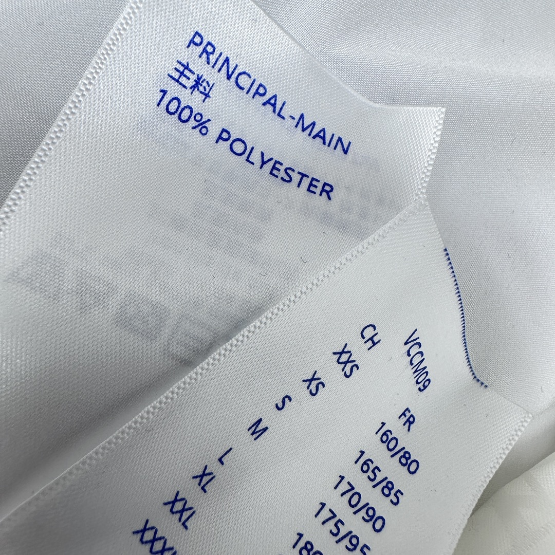 Bagsaaa L0vis Vvtt0n White Dress