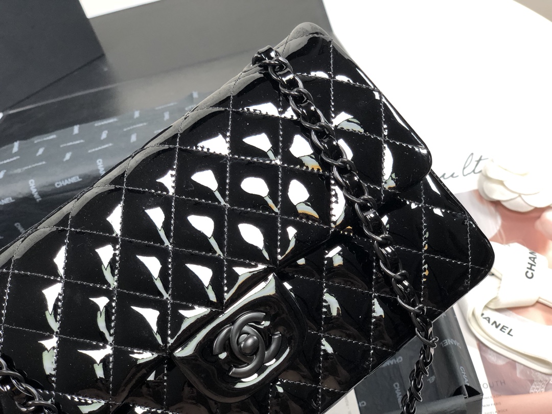 Bagsaaa Ch**el Flap Bag Patent Full Black - 25.5*6*16cm