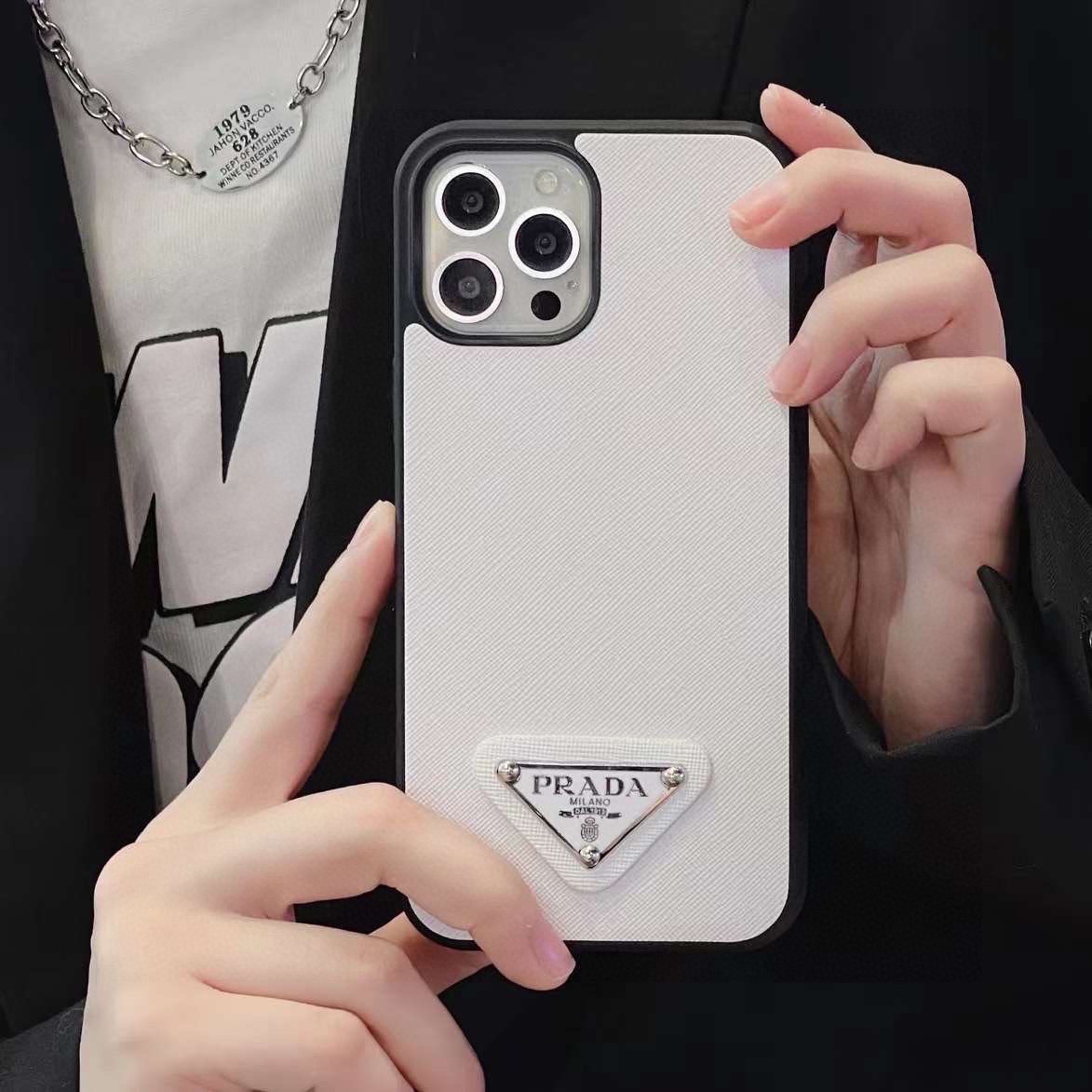 Bagsaaa Pra*a White Phone Case