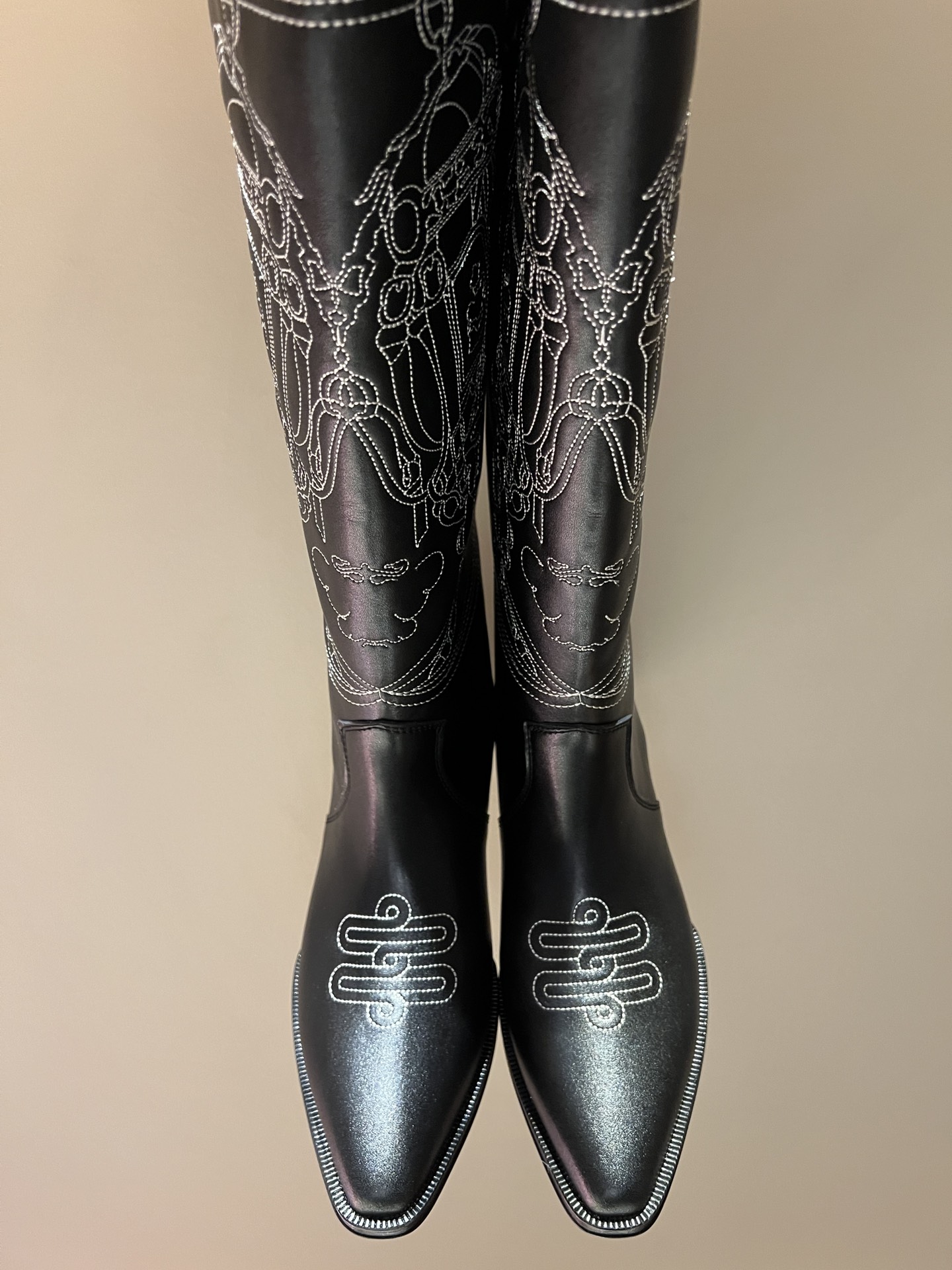 Bagsaaa H**me5 Black Leather Boots