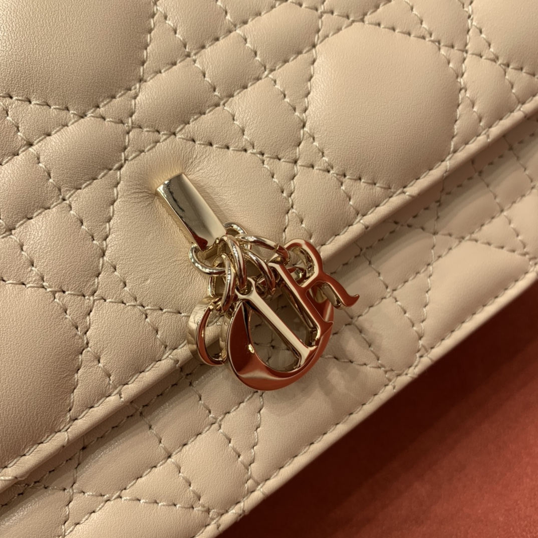 Bagsaaa My D10r Mini Bag Beige Cannage Lambskin - 21 x 11.5 x 4.5 cm