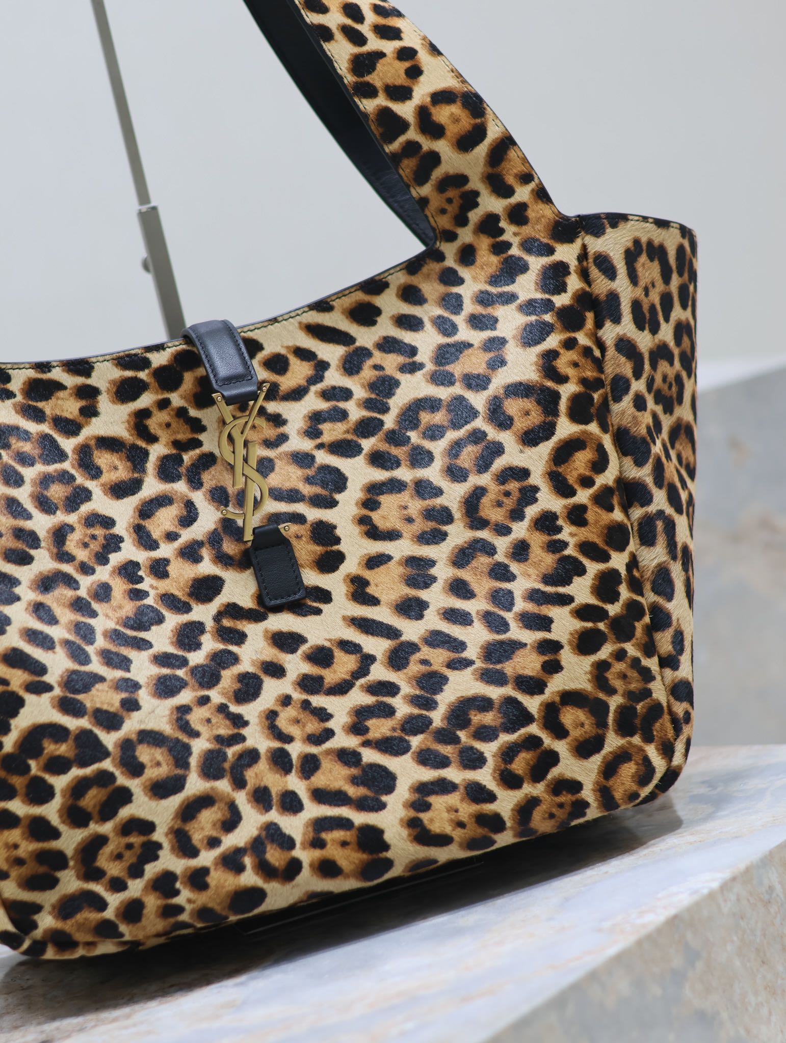 Bagsaaa Y51 Le 5 À 7 Bea In Pony Hair Leather - 50 X 28 X 18 CM
