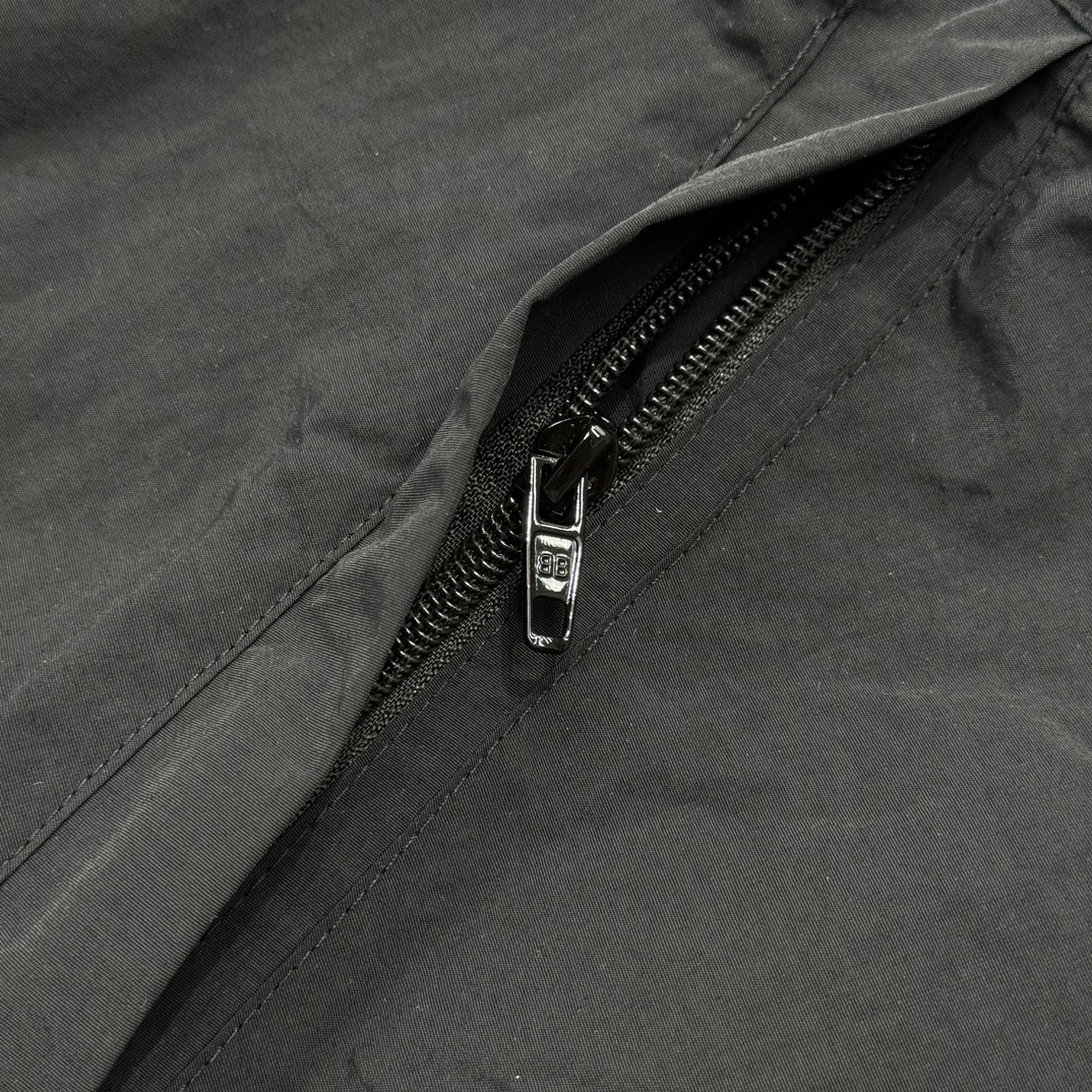 Bagsaaa Ba1en*iaga DIY Metal Tracksuit Jacket in black techno poplin