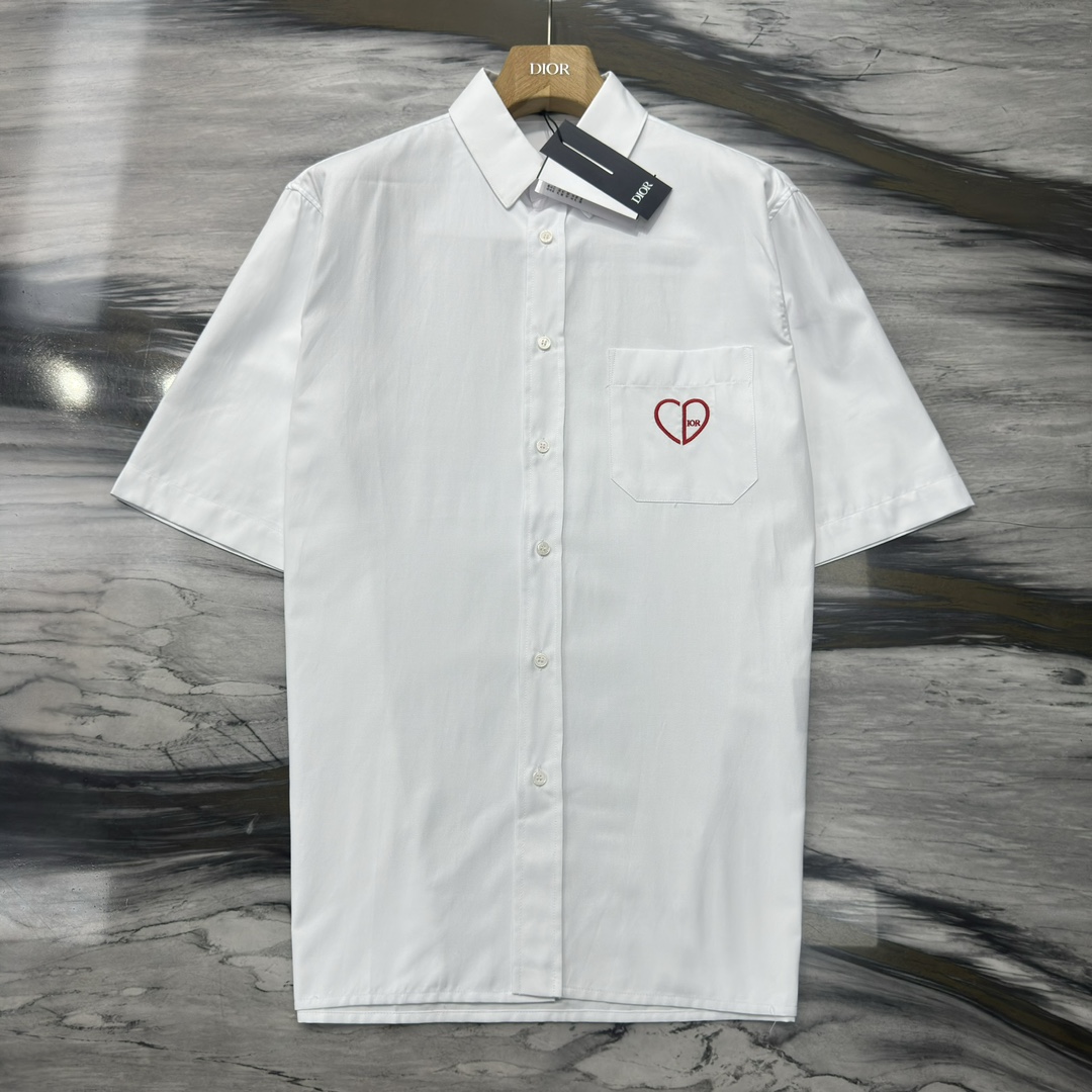 Bagsaaa D10r CD Heart Embroidered Short-Sleeved Shirt White Cotton Piqué