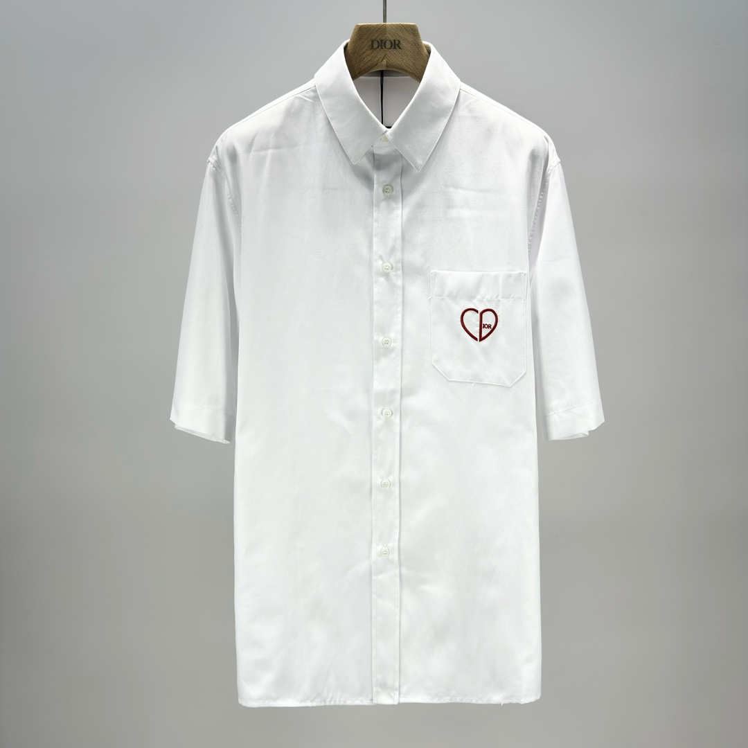 Bagsaaa D10r CD Heart Embroidered Short-Sleeved Shirt White Cotton Piqué