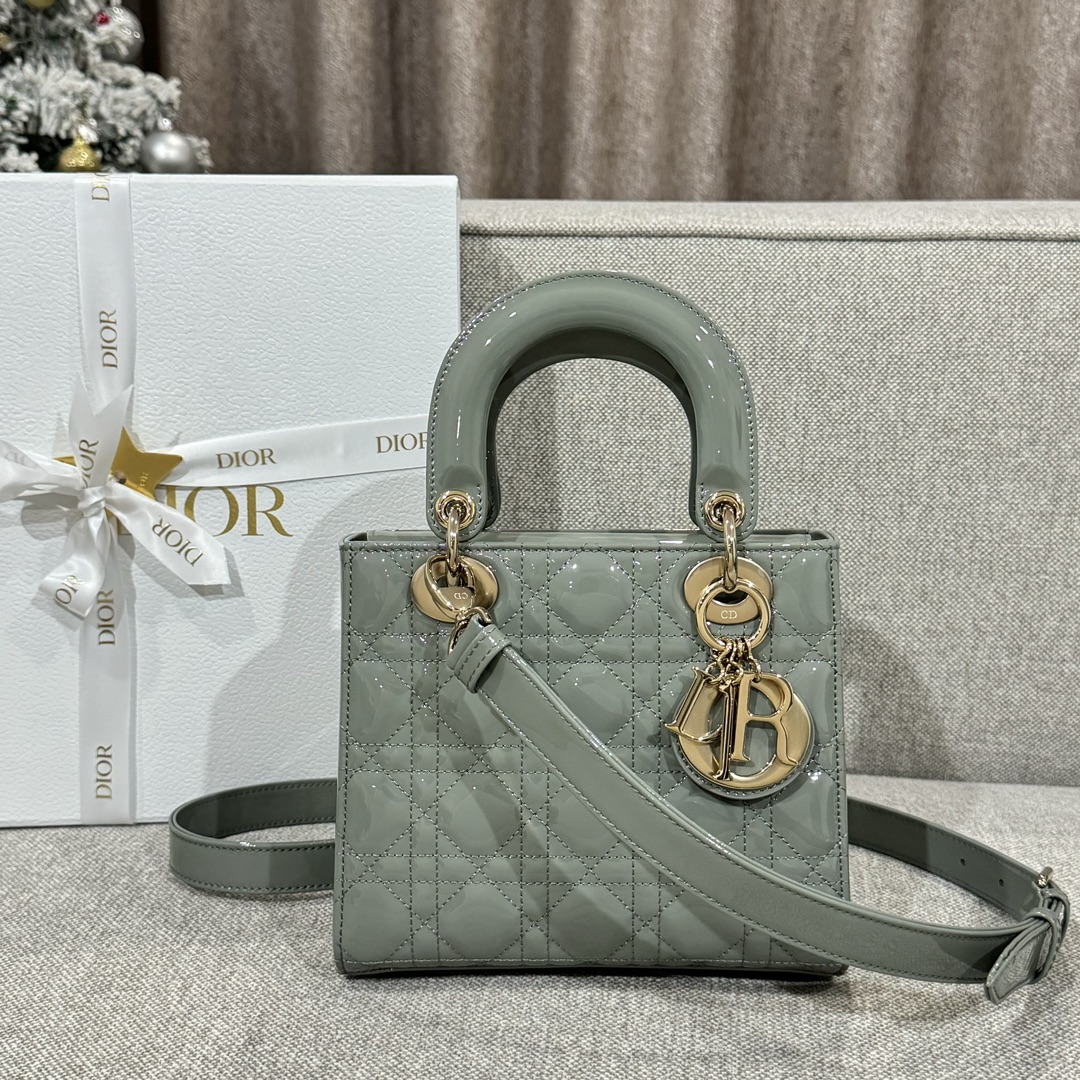 Bagsaaa D10r Small Lady Gray Patent & Gold Hardware - 20×17×8cm