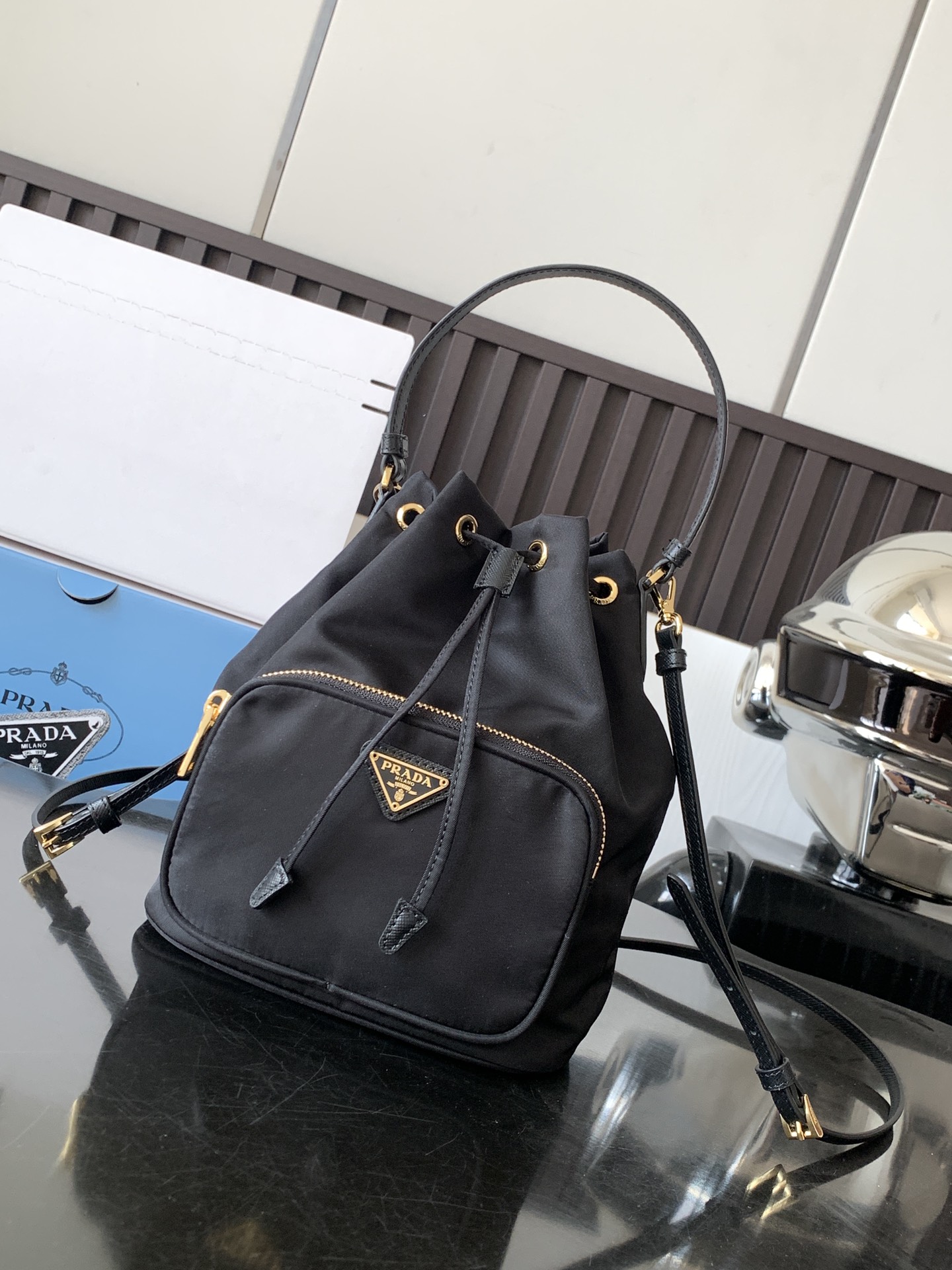 Bagsaaa Pra*a Duet Re-Nylon bucket bag black - 22.5x17.5x12cm
