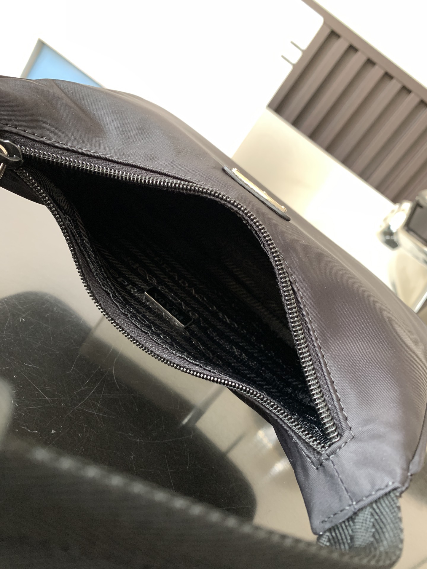 Bagsaaa Re-Nylon Pra*a Re-Edition 2000 mini-bag black - 22x6x17 cm