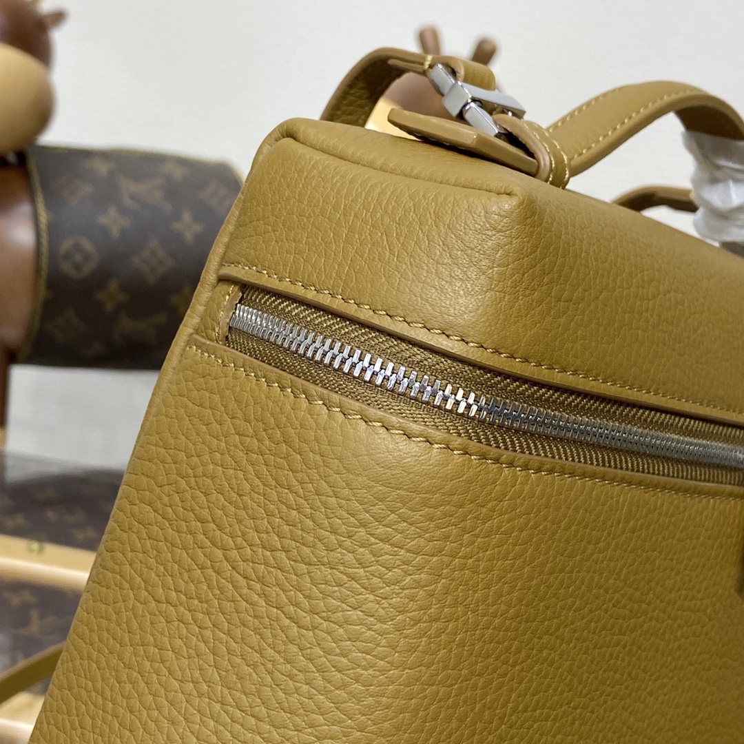 Bagsaaa L0r0 P1ana Dark Beige Extra Pocket Bag - 21x23.5x8 cm