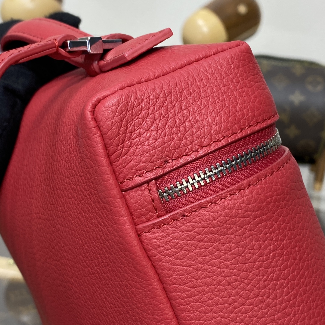 Bagsaaa L0r0 P1ana Red Extra Pocket Bag - 21x23.5x8 cm