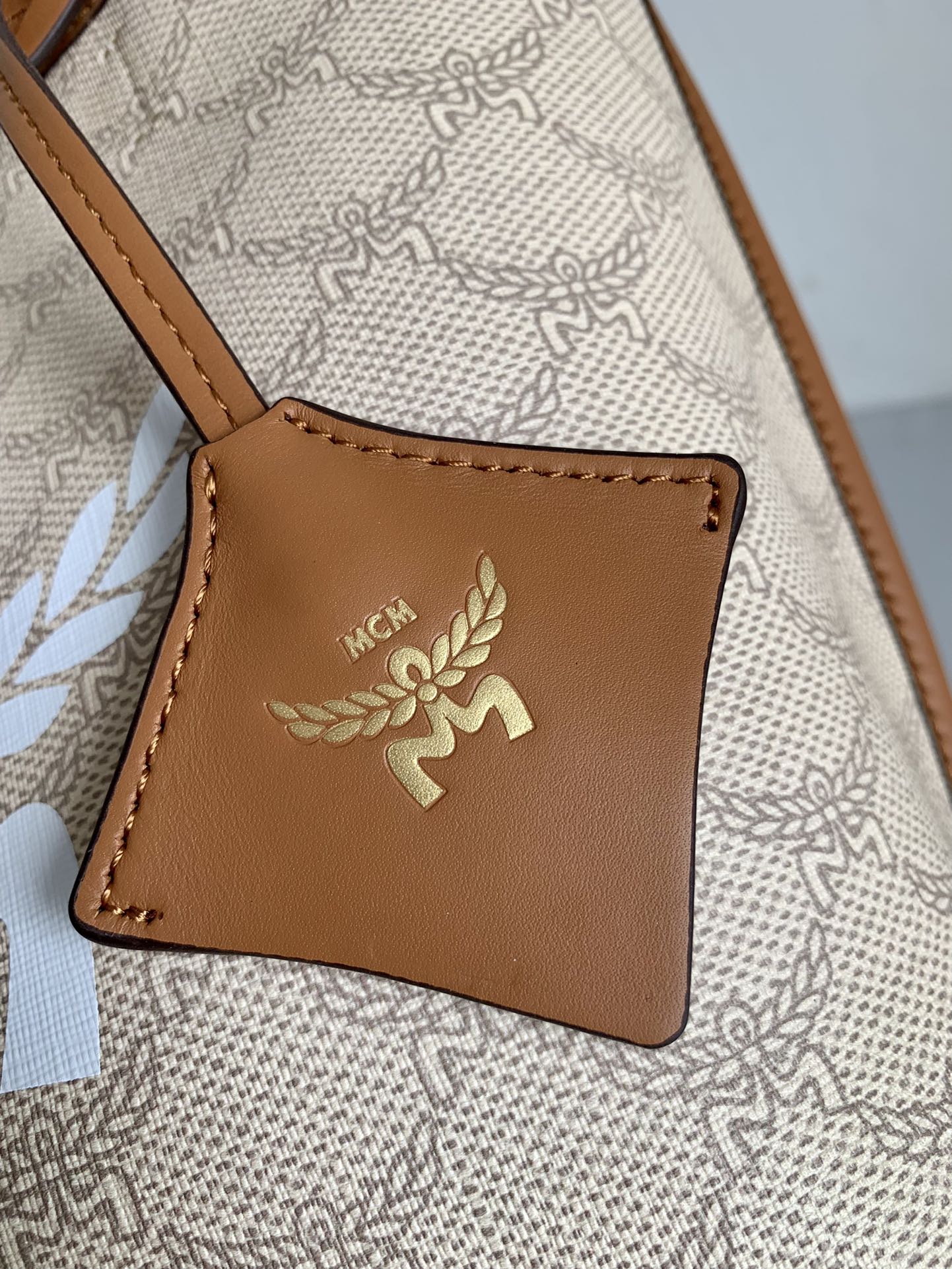 Bagsaaa MCM Himmel Shopper in Lauretos - 13.0 x 22.0 x 21.5 cm