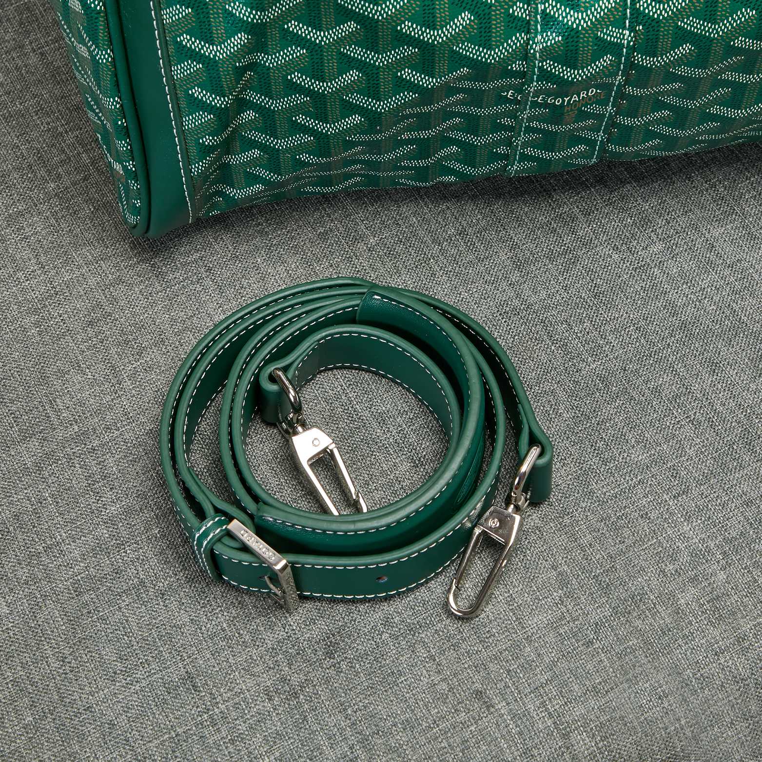 Bagsaaa G09ard Green Travel Bag - 48x28x22 cm