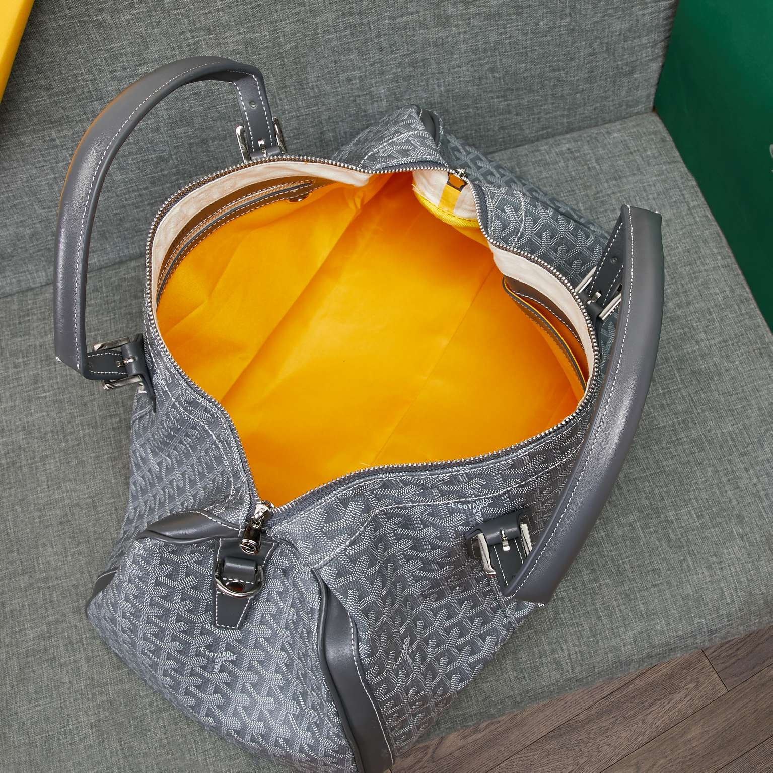 Bagsaaa G09ard Gray Travel Bag - 48x28x22 cm