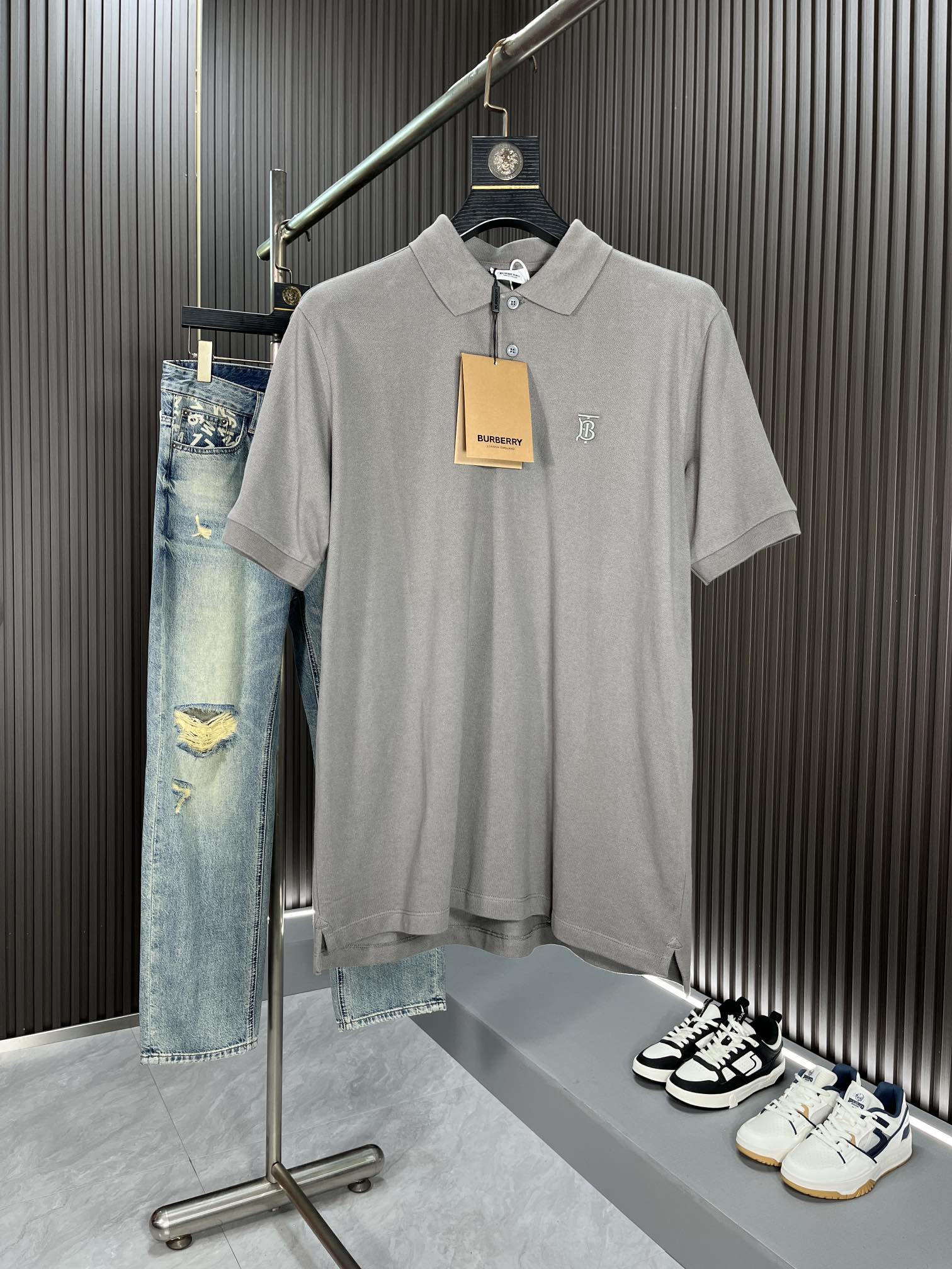 Bagsaaa Bv*b*rry Men Polo 02