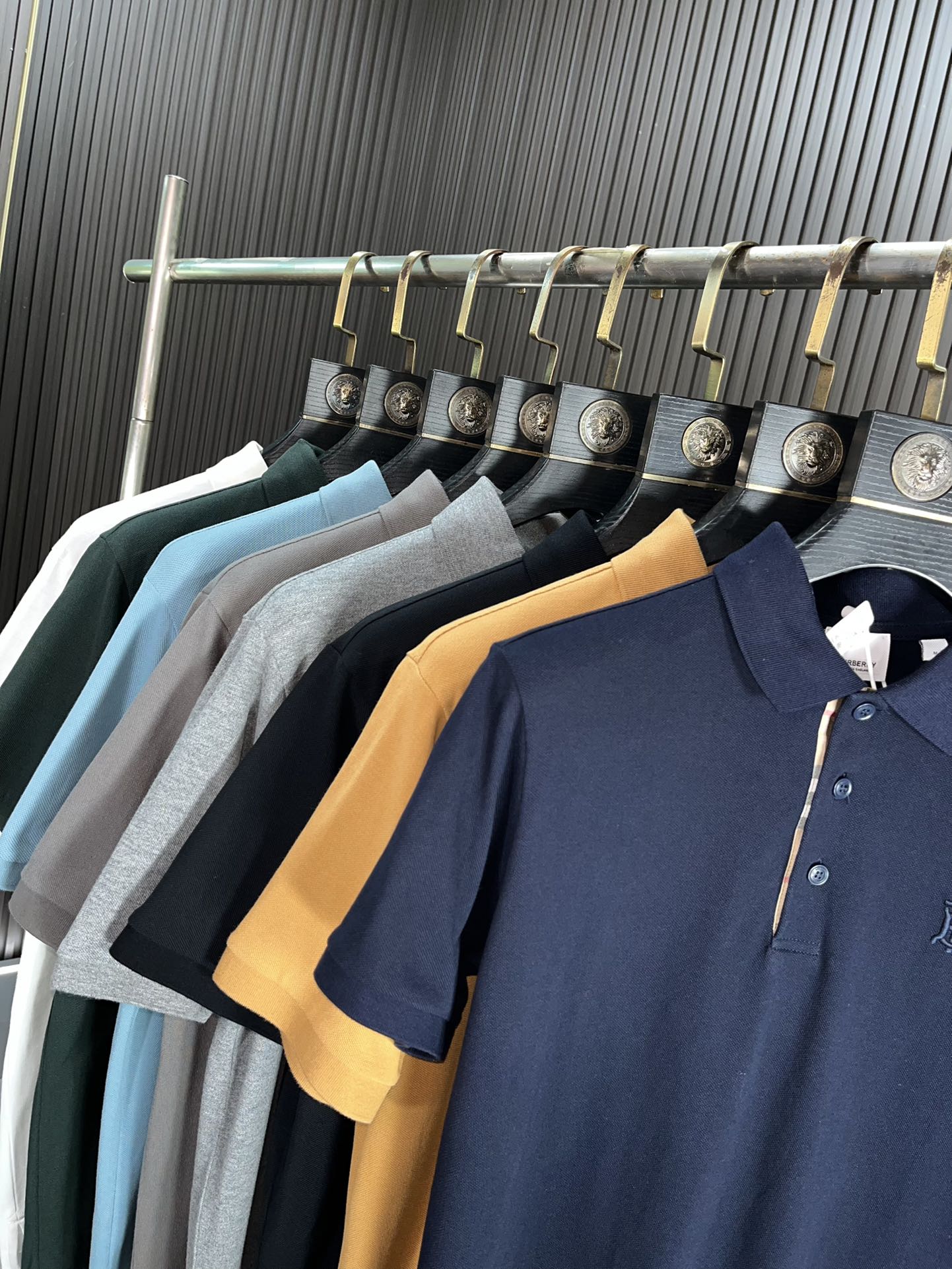 Bagsaaa Bv*b*rry Men Polo 02