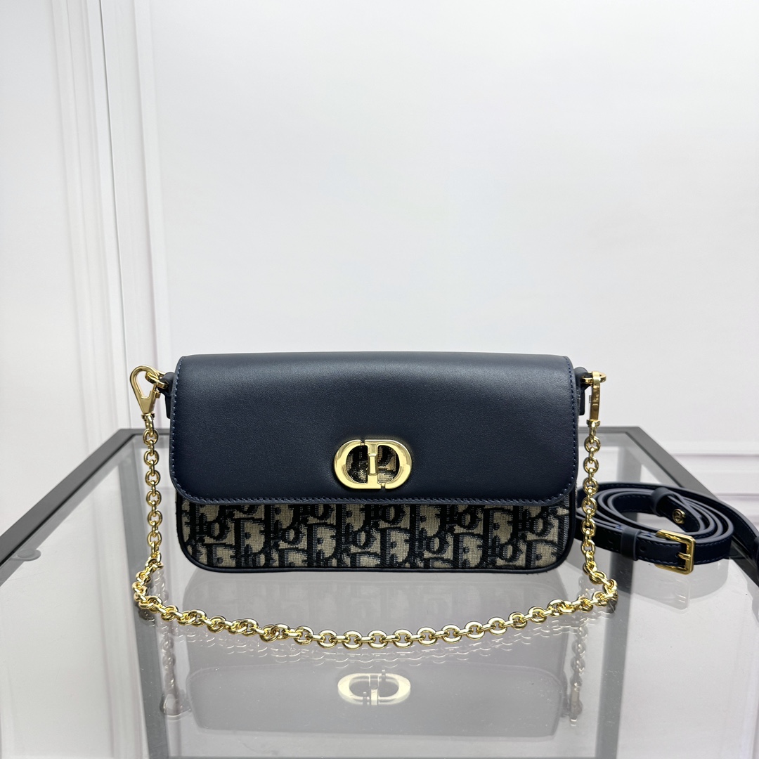 Bagsaaa D10r 30 Montaigne Avenue East-West Double Carry Mini Bag Blue D10r Oblique Jacquard and Smooth Calfskin - 22 x 10 x 6 cm