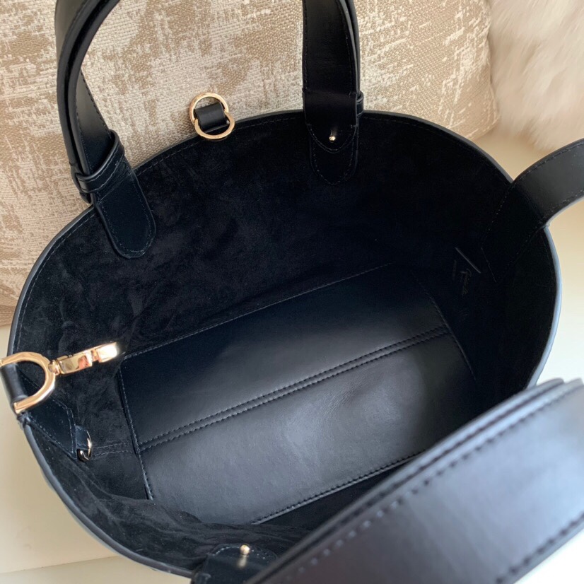 Bagsaaa Small D10r Toujours Bag Black Macrocannage Calfskin - 23 x 14 x 12 cm