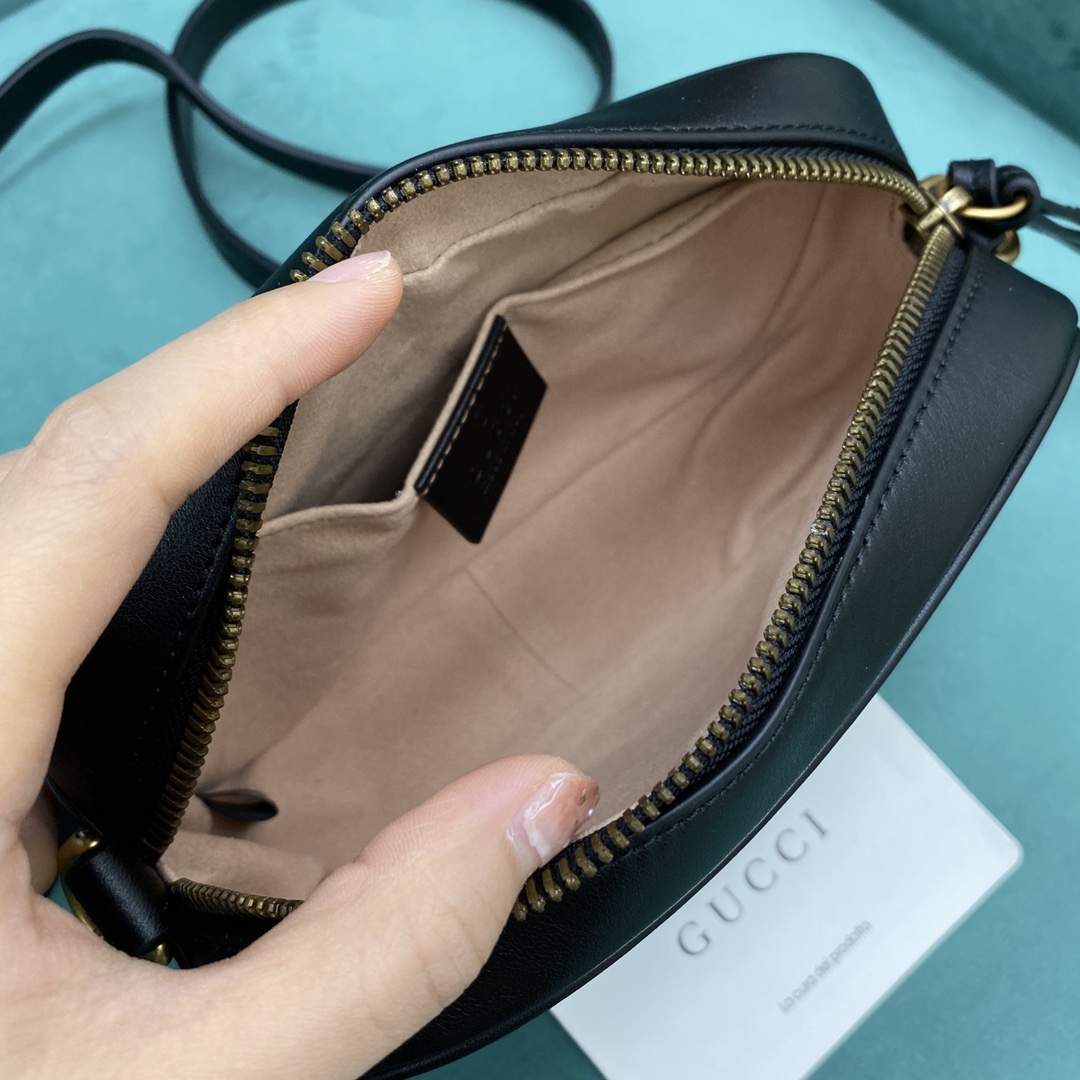 Bagsaaa Gvc*1 GG Marmont Mini Shoulder Bag Black 448065 - 18cm