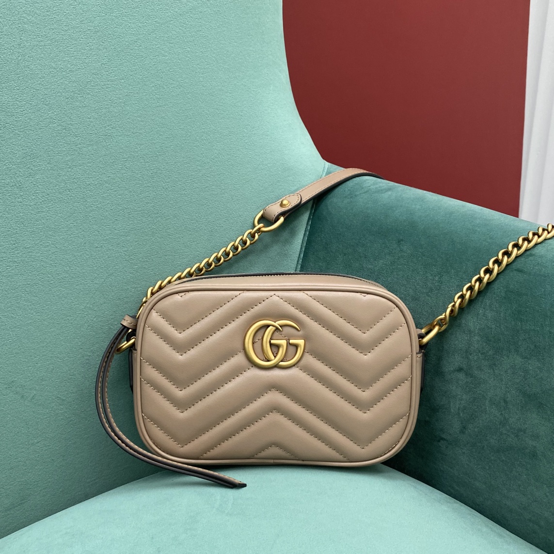 Bagsaaa Gvc*1 GG Marmont Mini Shoulder Bag Beige 448065 - 18cm