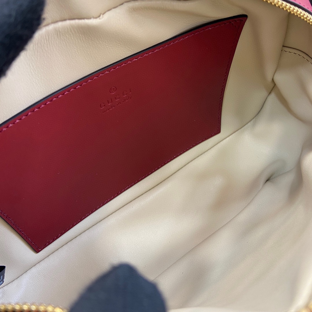 Bagsaaa Gvc*1 GG Marmont Small Shoulder Bag 447632 Red - 24 x 13 x 7cm