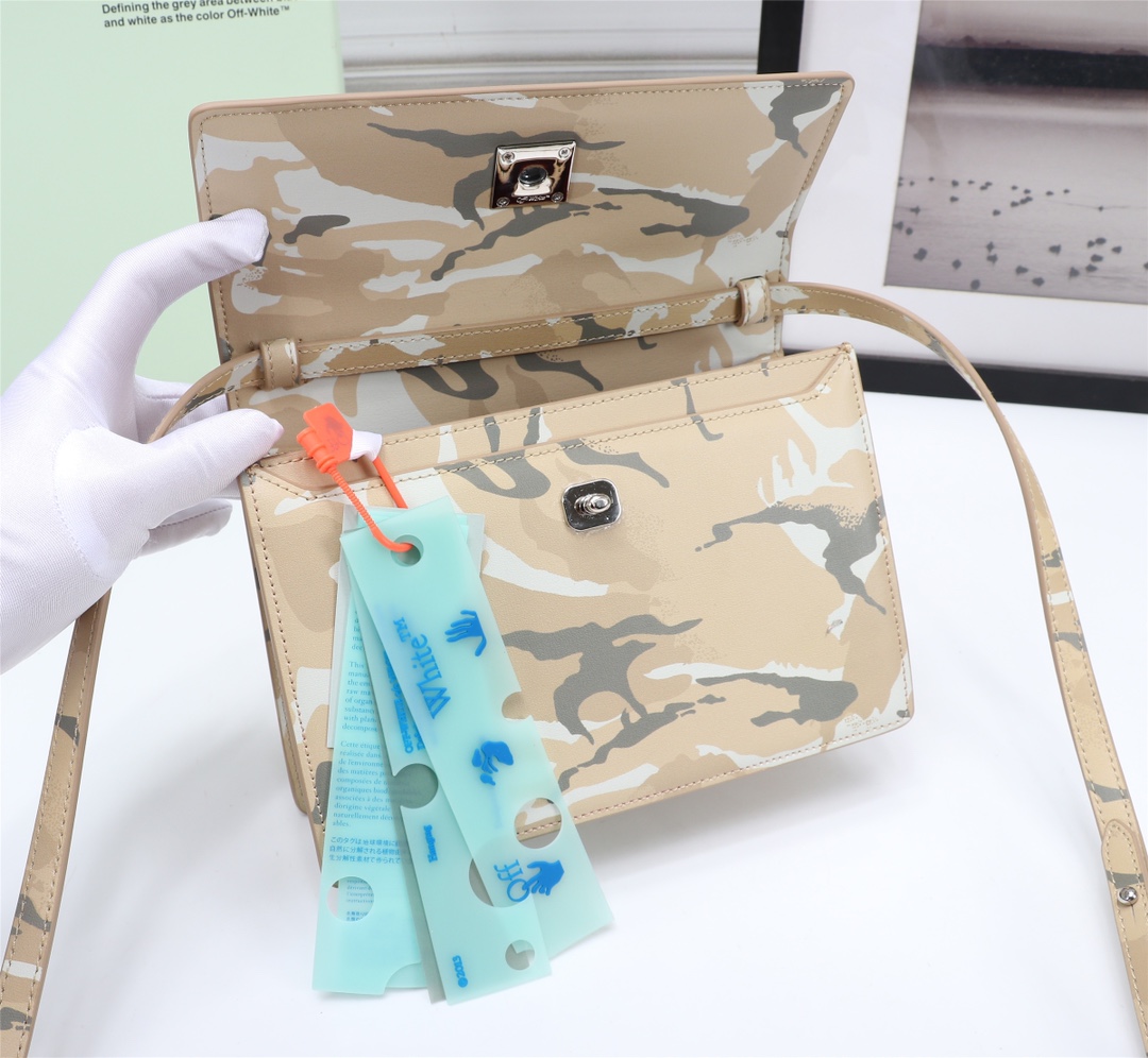 Bagsaaa Off White Bag 22cm 01