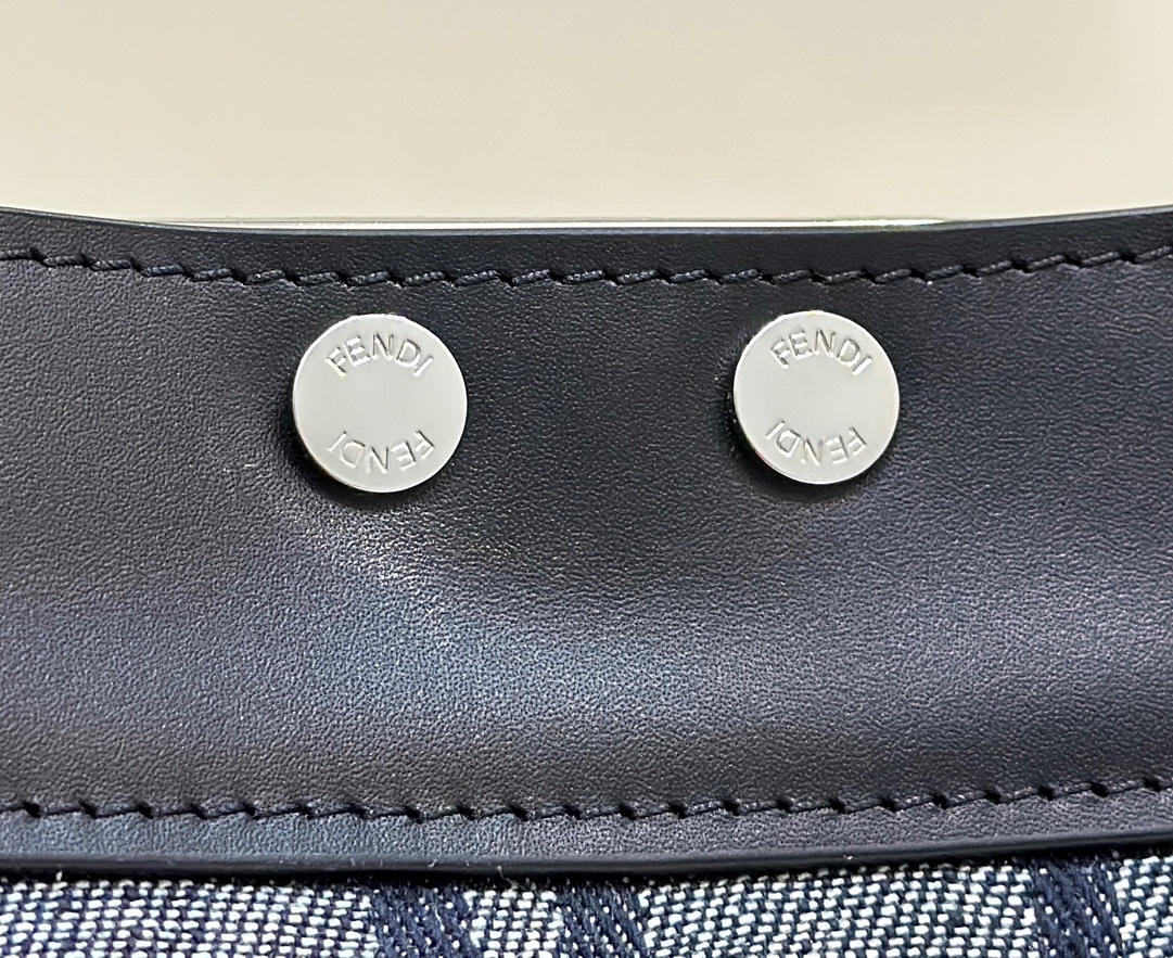 Bagsaaa F**di Large Peekaboo Denim Material - 42.5x20x32.5cm